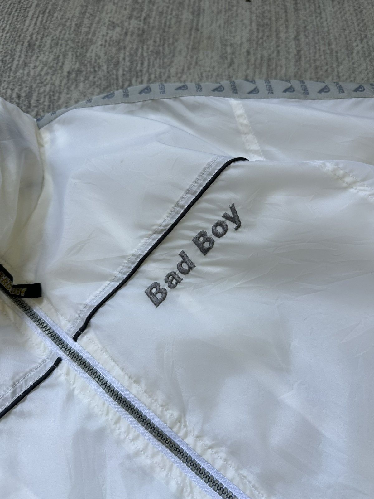 Japanese Brand × Vintage Vintage Y2K BadBoy California Sidetape Windbraker Size US L / EU 52-54 / 3 - 6 Thumbnail