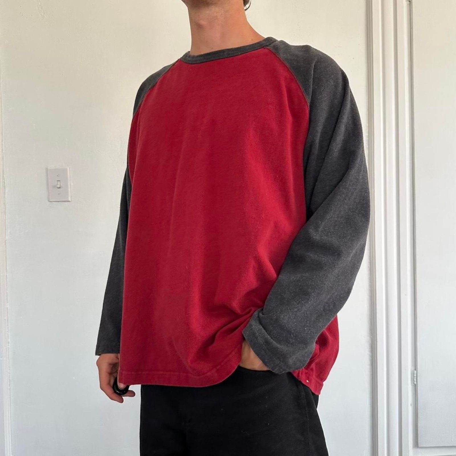 Old Navy × Vintage Vintage Y2K Old Navy Blank Basic Red Skater Longsleeve Shirt Size US XXL / EU 58 / 5 - 3 Thumbnail