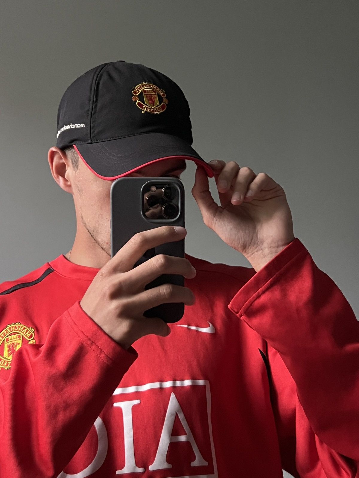 Nike Vintage Nike Manchester United Soccer Football Cap Size ONE SIZE - 6 Thumbnail