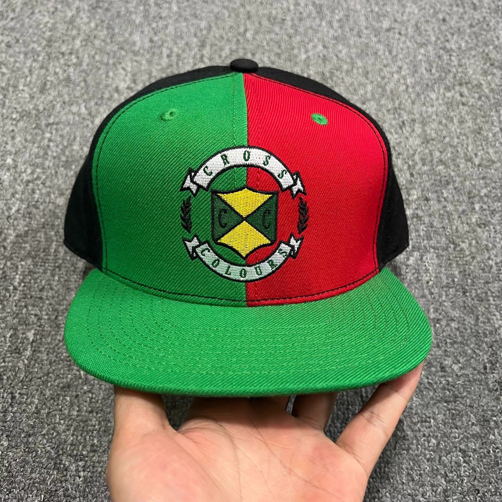 Cross Colours Cross Colours Curved Brim Baseball Cap / Sun Hat Q7 Size ONE SIZE - 1 Thumbnail