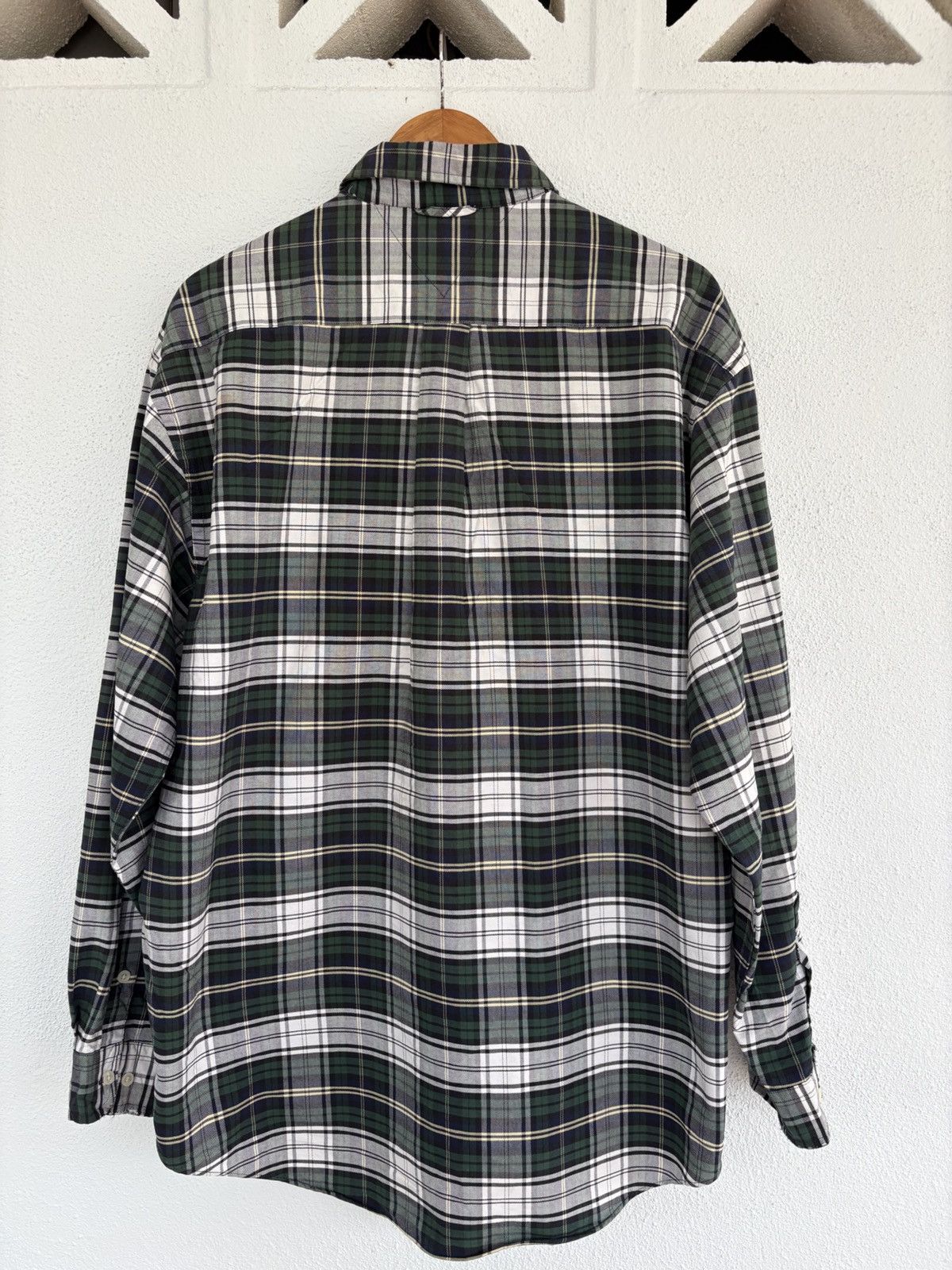 Tommy Hilfiger Authentic ‼️Vintage 90s Tommy Hillfiger Checked Vintage Logo Size US L / EU 52-54 / 3 - 7 Thumbnail