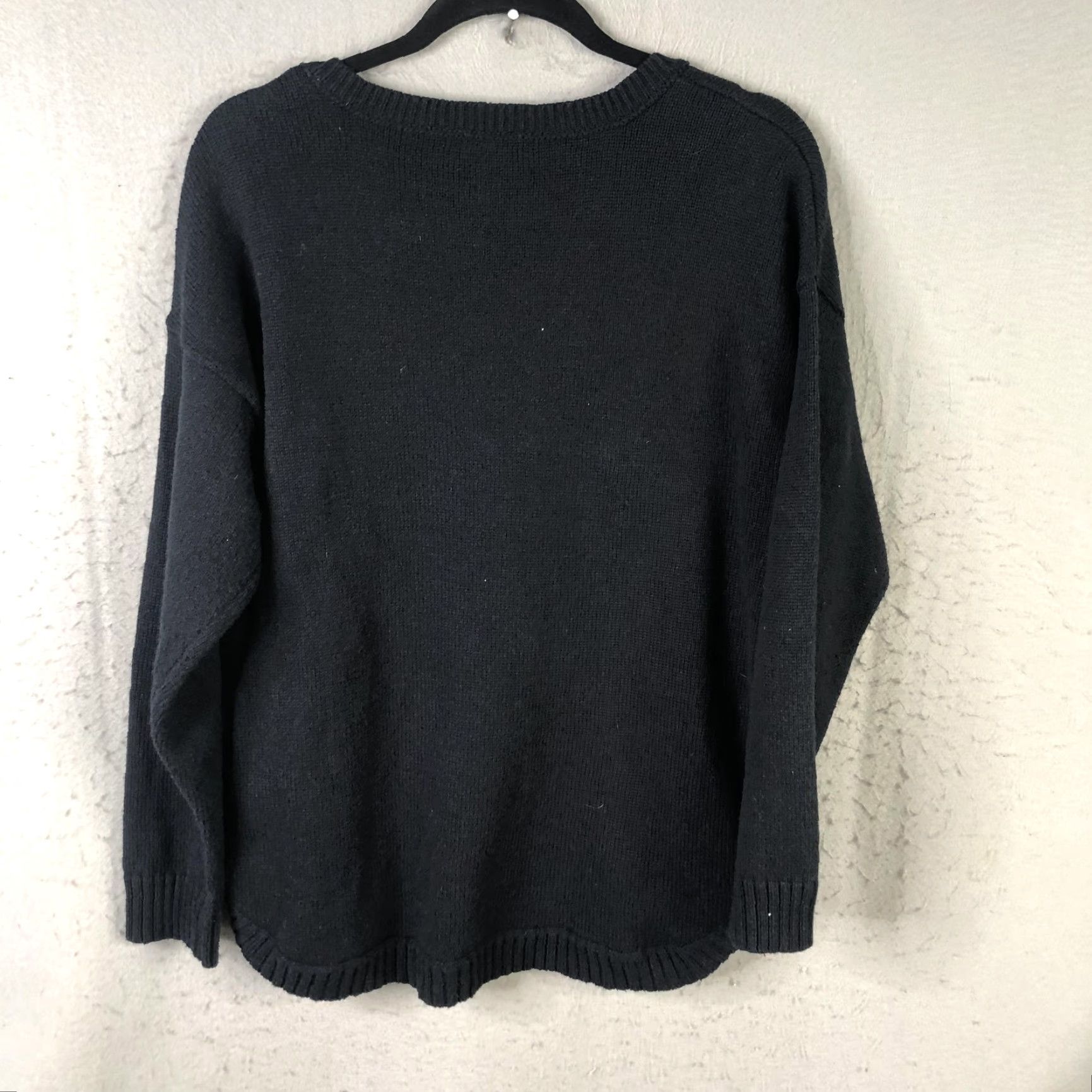 J. Jill J. Jill Sweater Womens L Blue V-Neck Dog Graphic Pullover Knit Wool Yak Cotton Acrylic Polyester Nylon Knit Style Relaxed Casual 90s? (Oops) Size L / US 10 / IT 46 - 3 Thumbnail