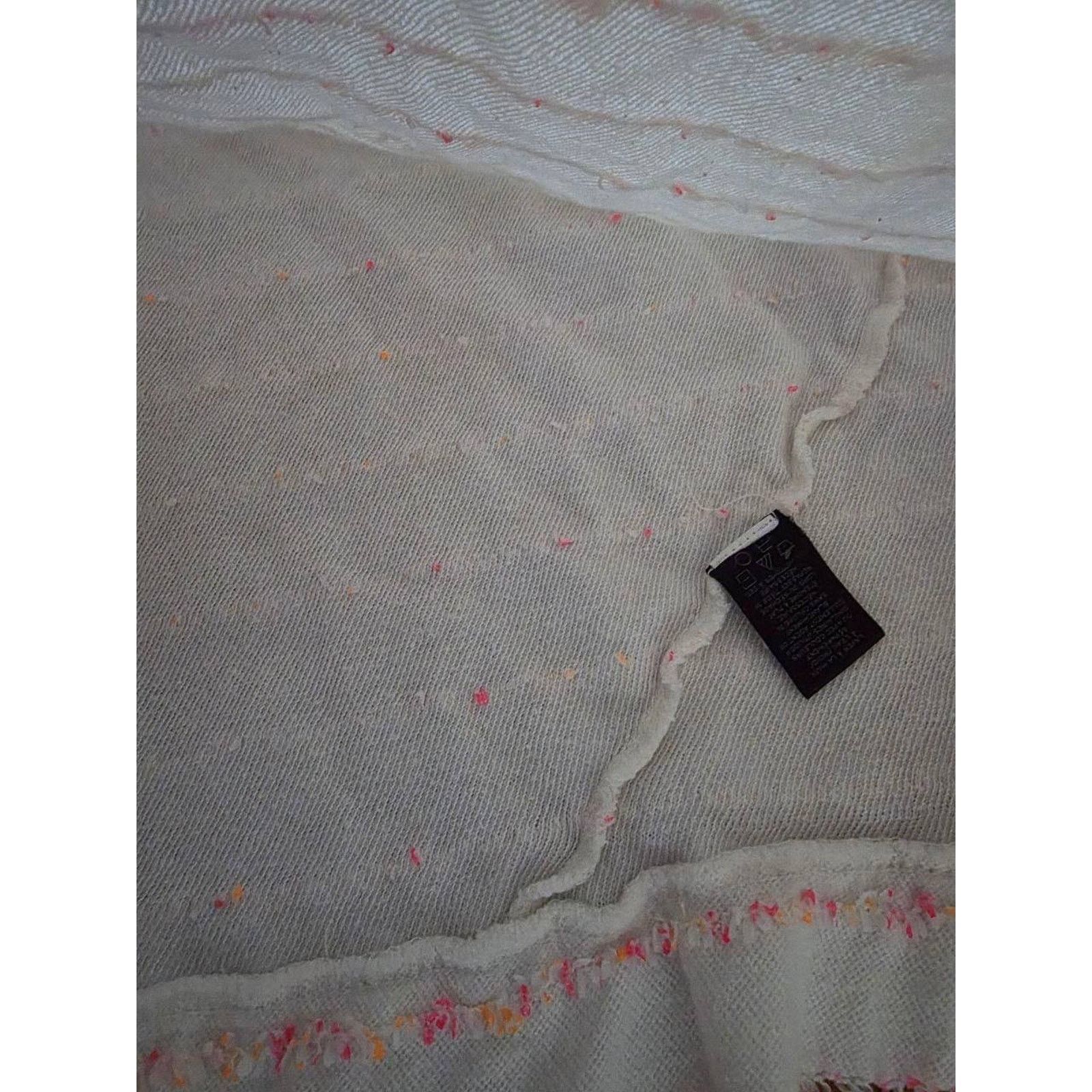 Marc by Marc Jacobs Marc Jacobs Women's T-Shirt White Short Sleeve Small A001498 Size S / US 4 / IT 40 - 4 Thumbnail