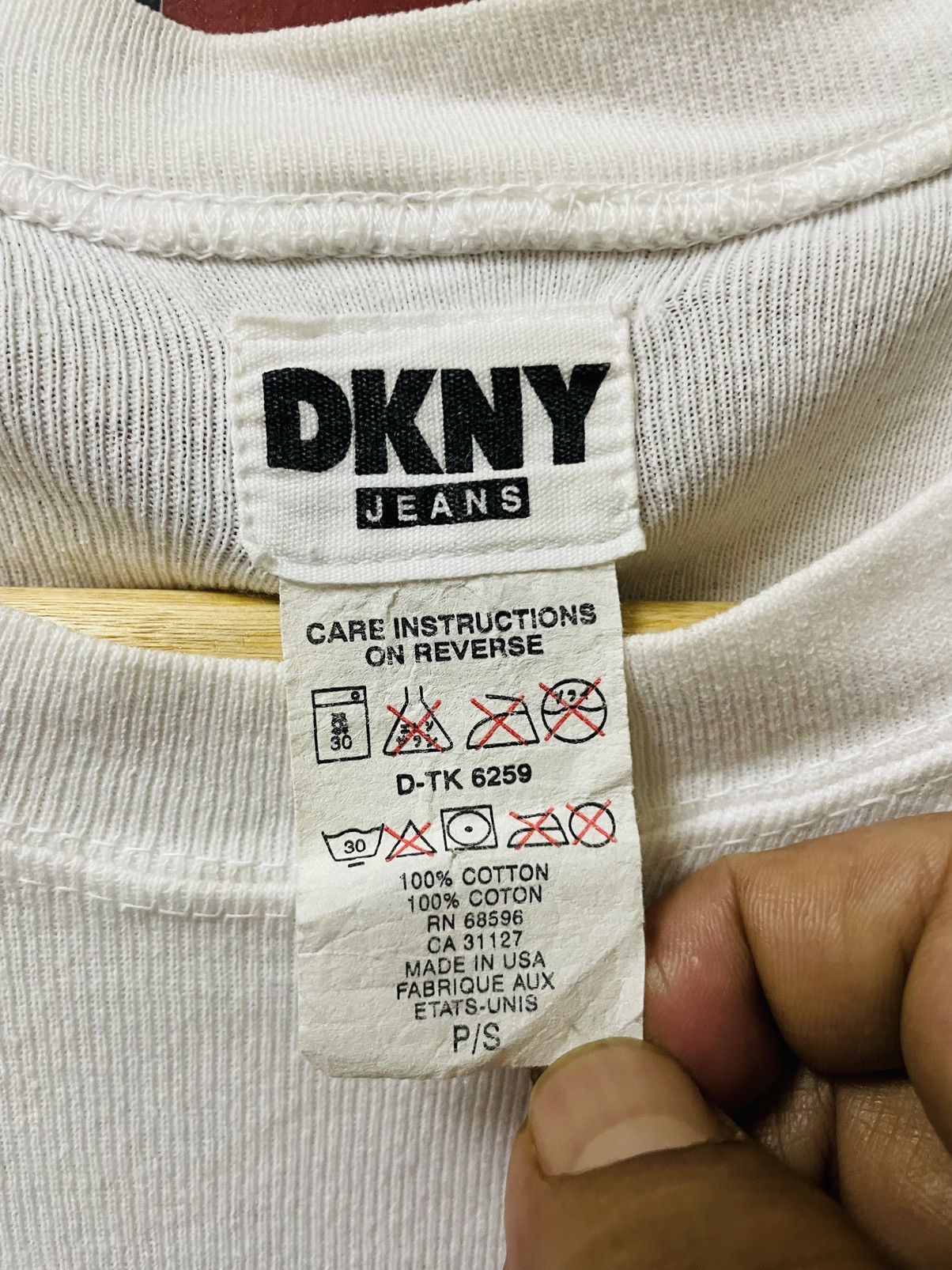 DKNY VINTAGE DKNY JEANS SHORT SLEEVE SHIRTS 90s Size XS / US 0-2 / IT 36-38 - 4 Thumbnail