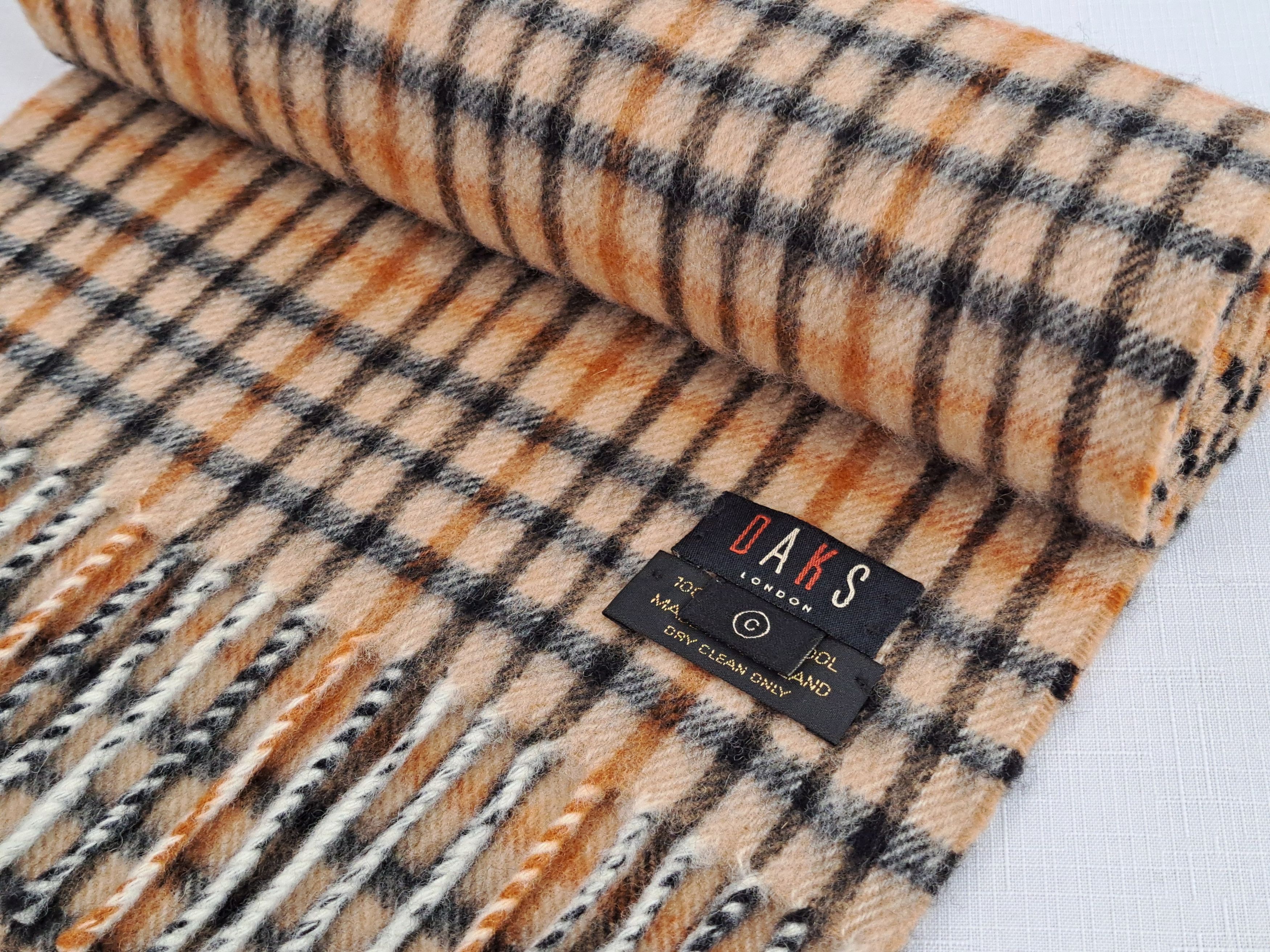 DAKS DAKS London checked wool scarf. Size ONE SIZE - 2 Thumbnail