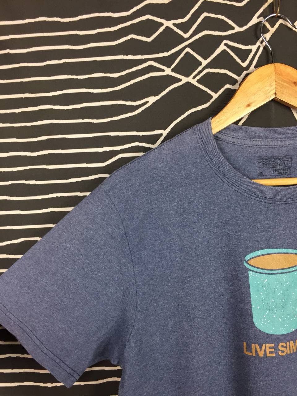 Patagonia Patagonia Live Simply Graphic Regular Fit Outdoor Tee Size US M / EU 48-50 / 2 - 5 Thumbnail
