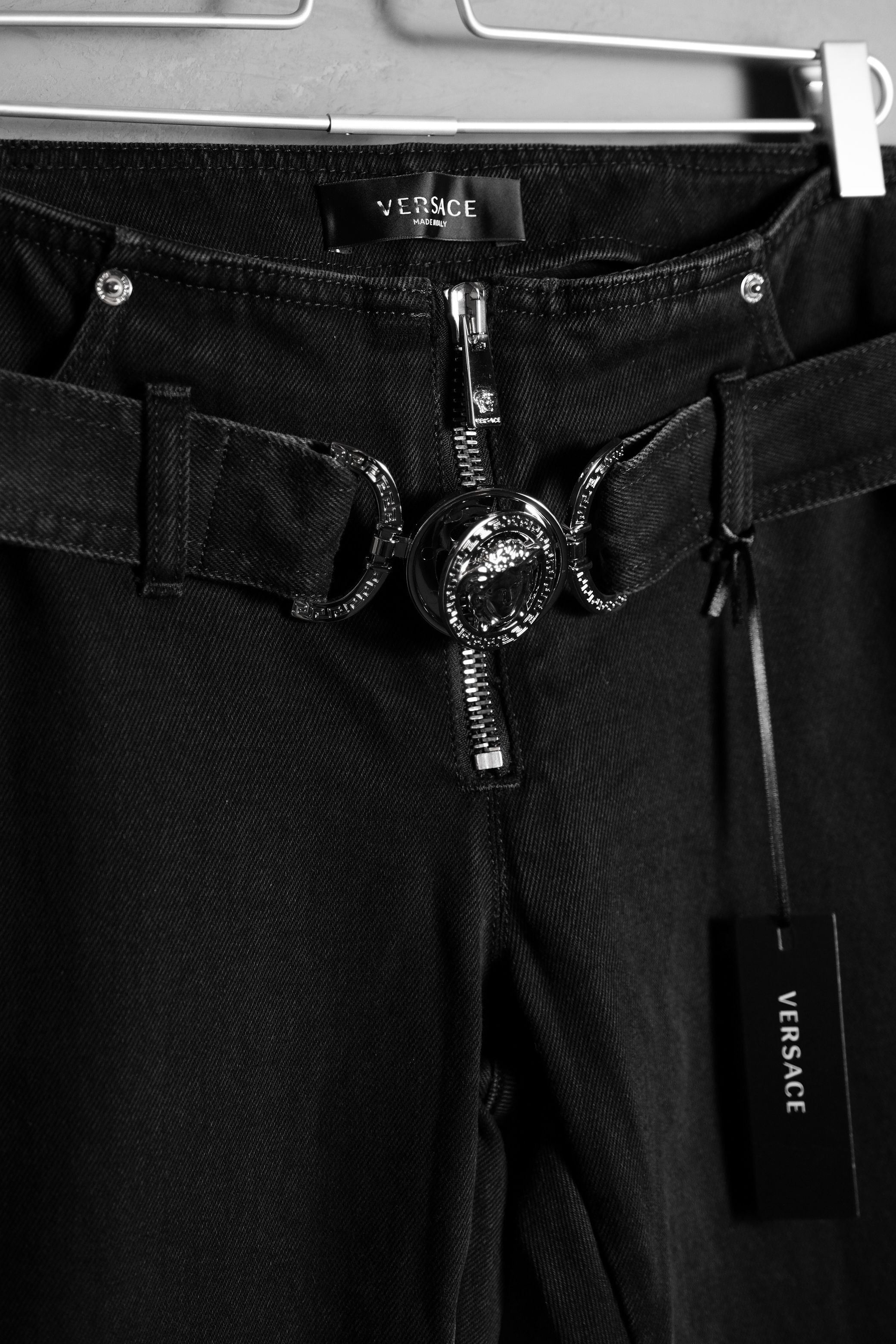Versace VERSACE Medusa Belted Black Denim Jeans Size 30" / US 8 / IT 44 - 3 Thumbnail