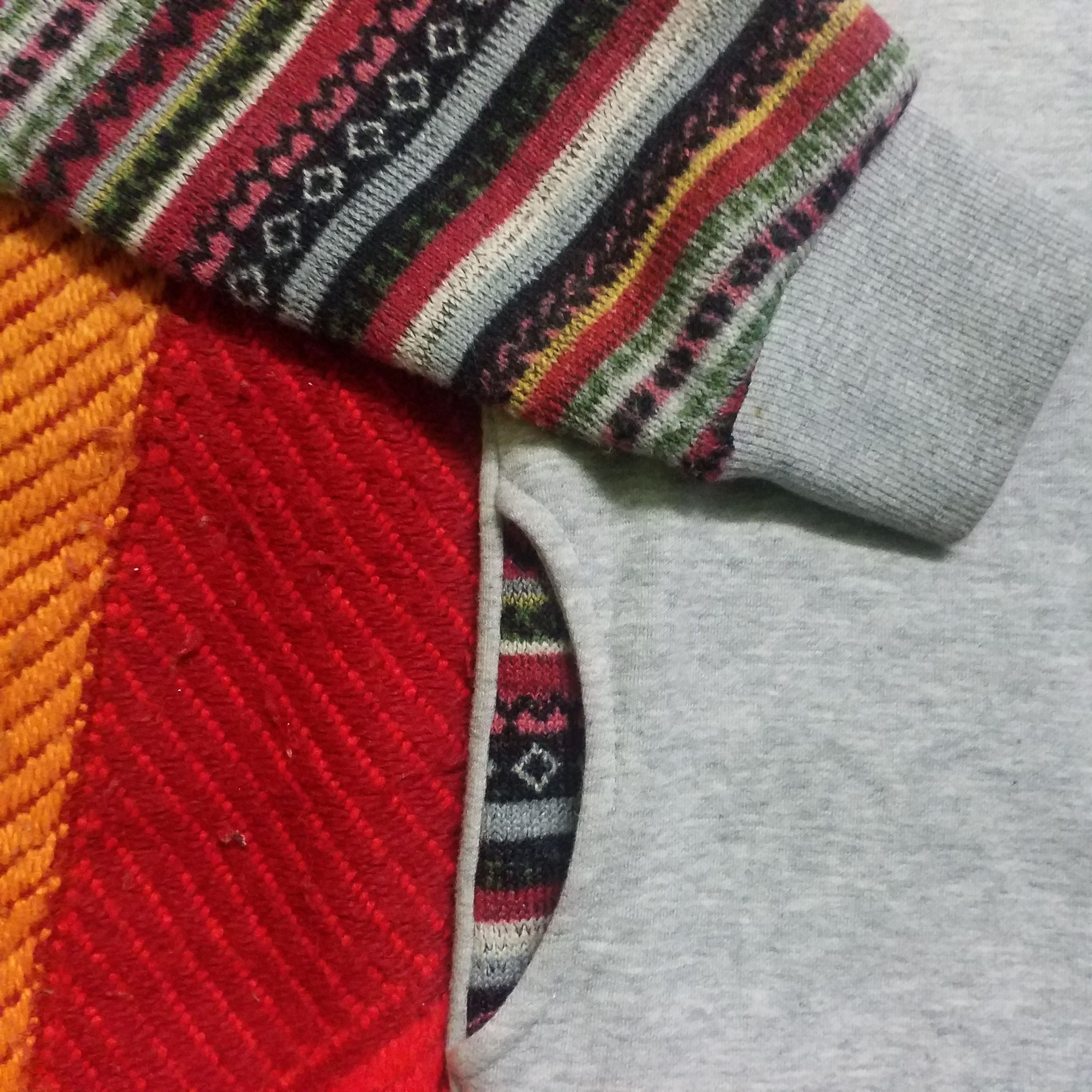 Japanese Brand NAVAJO STYLE HAND WITH NICE PICTURE EMBROIDERY HOODIE Size US M / EU 48-50 / 2 - 3 Thumbnail