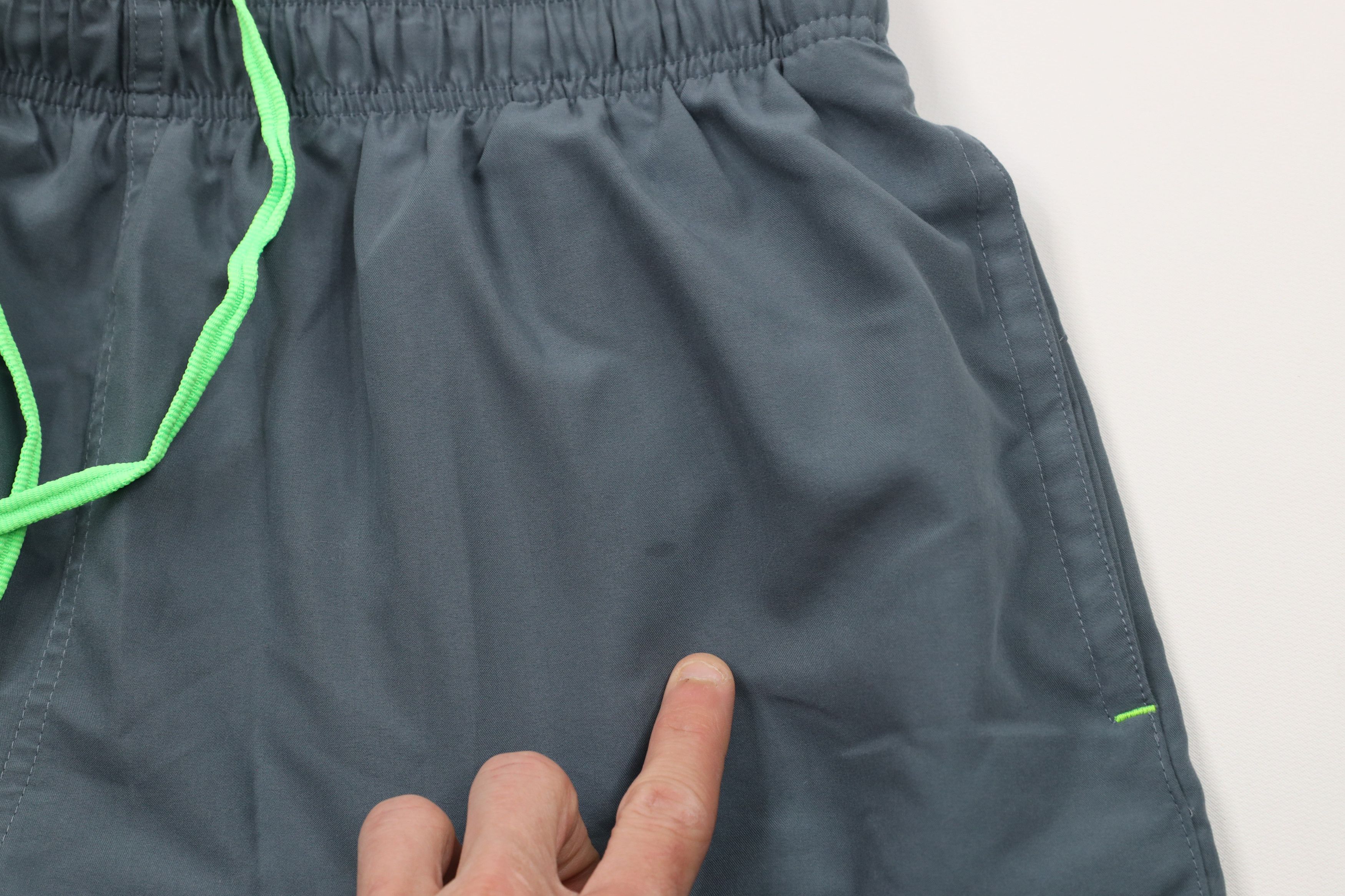 Nike × Vintage Vintage Nike Scott Mini Swoosh Lined Shorts Swim Trunks Gray Size US 36 / EU 52 - 6 Thumbnail