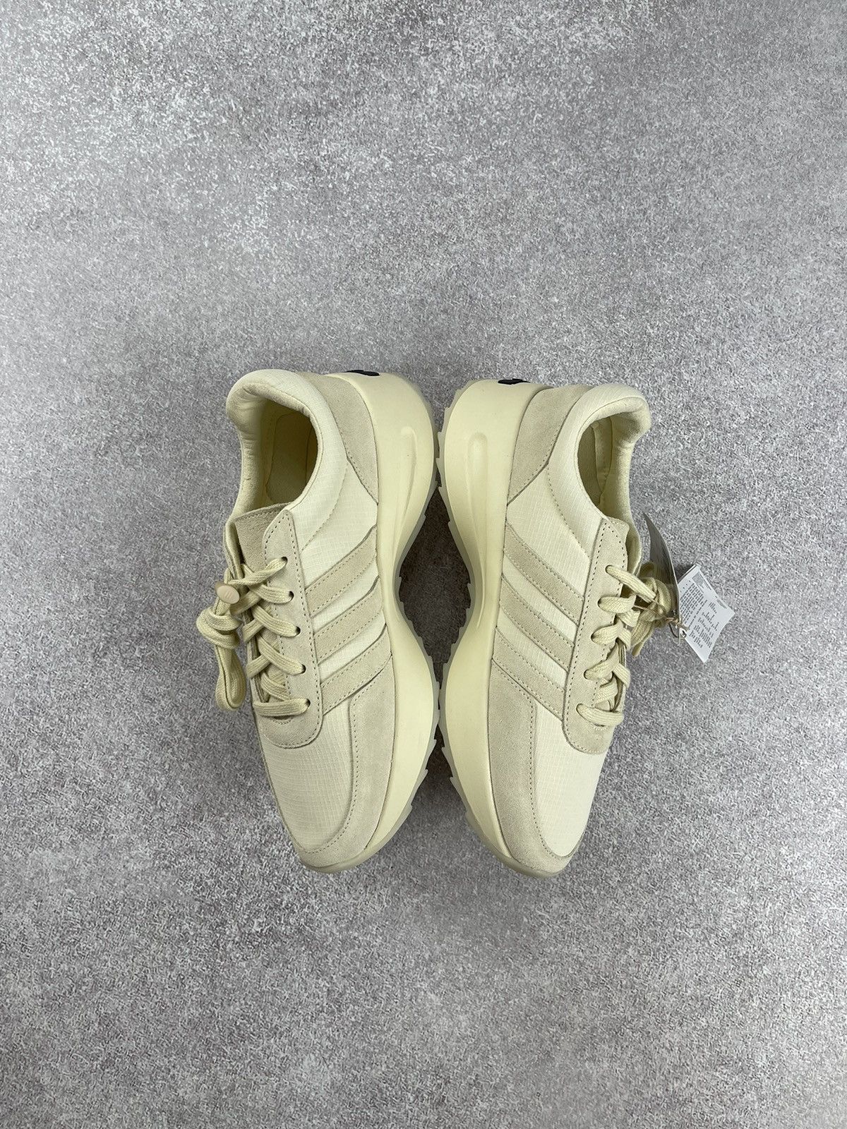 Adidas × Fear of God Adidas x Fear of God Athletics Los Angeles Pale Yellow Size US 7.5 / EU 40-41 - 9 Thumbnail