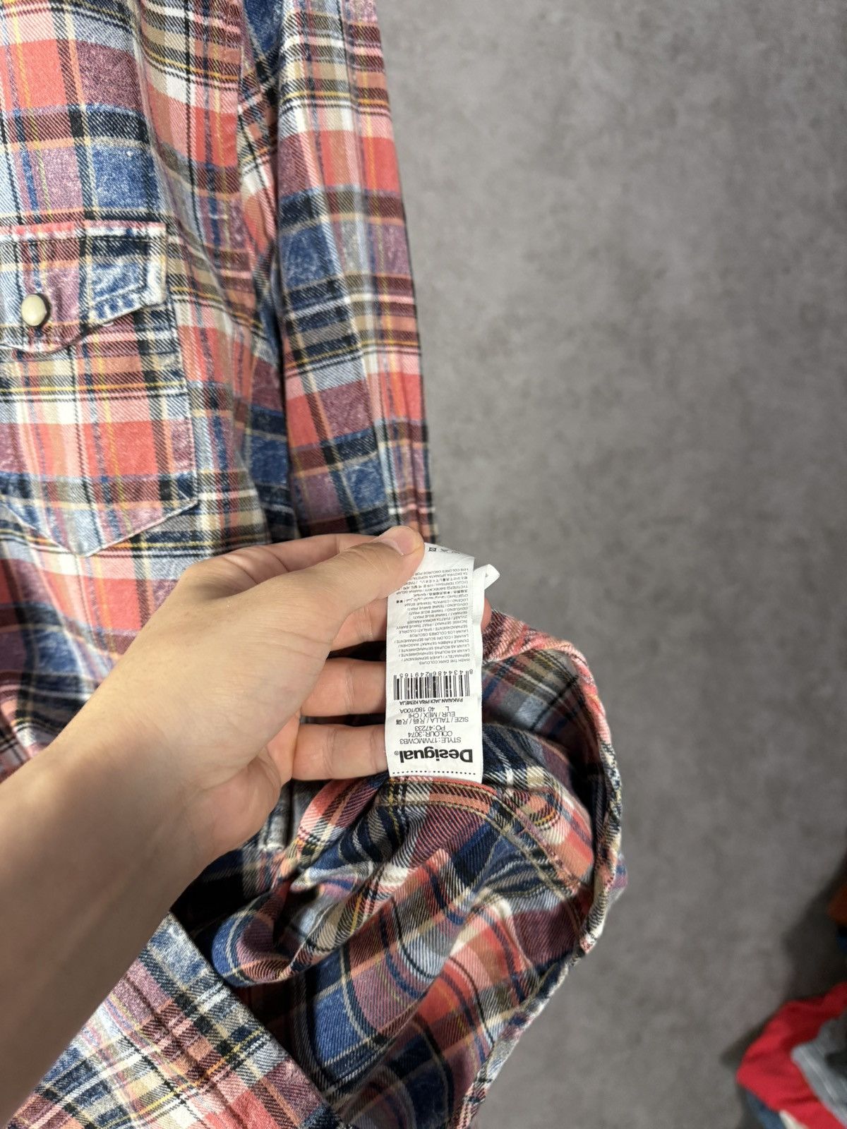 Desigual Desigual designer checkered shirt Size US L / EU 52-54 / 3 - 4 Thumbnail