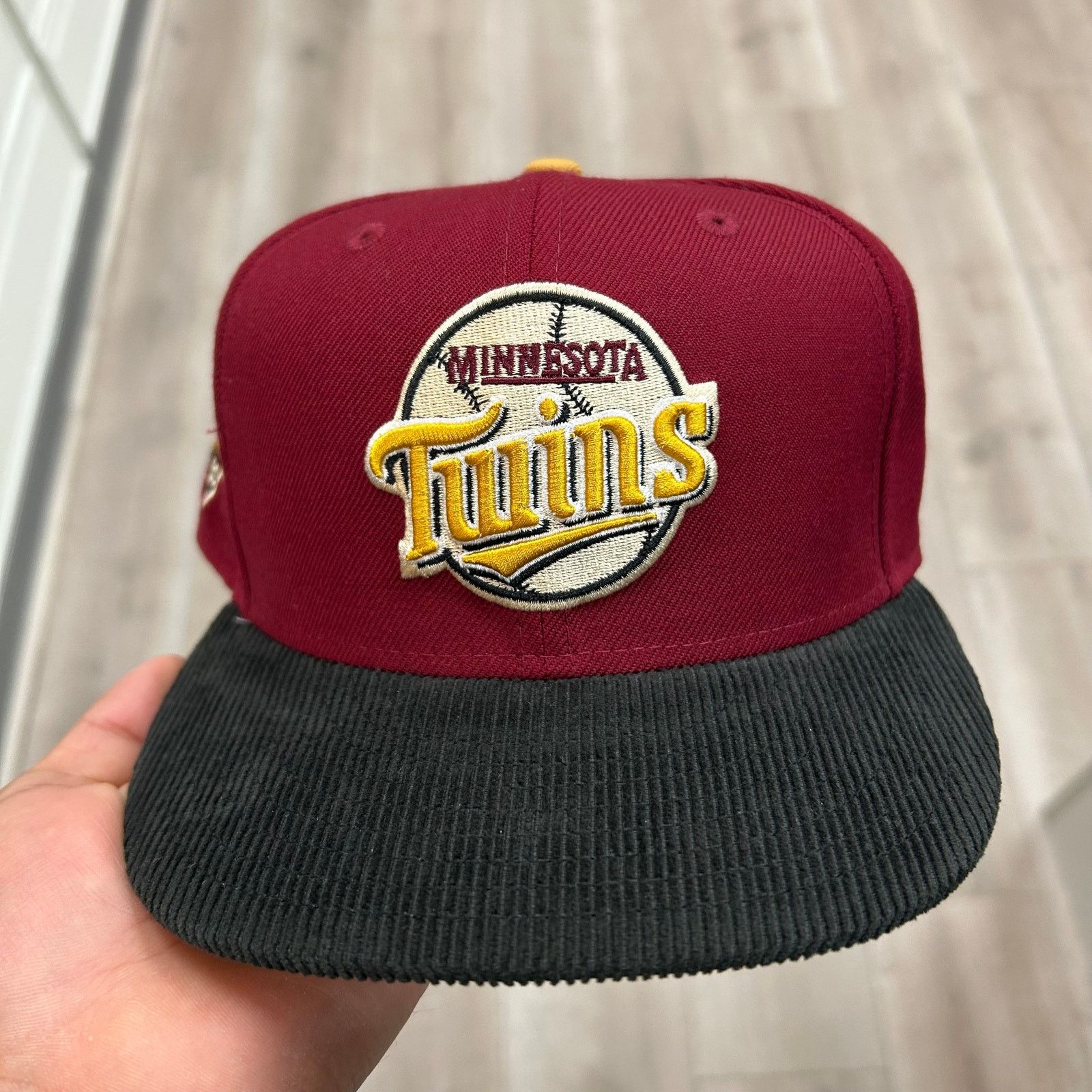 New Era Minnesota Twins Black Corduroy Visor New Era Hat Size 7 1/4 Size ONE SIZE - 2 Thumbnail