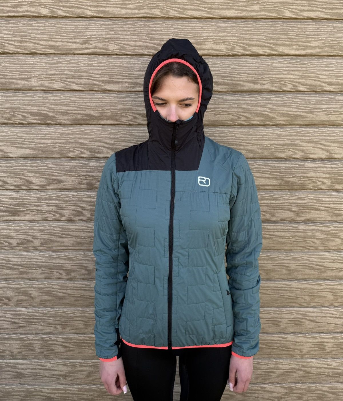 ORTOVOX Ortovox Swisswool Piz Badus Jacket Women S Insulated Hooded Size S / US 4 / IT 40 - 21 Thumbnail