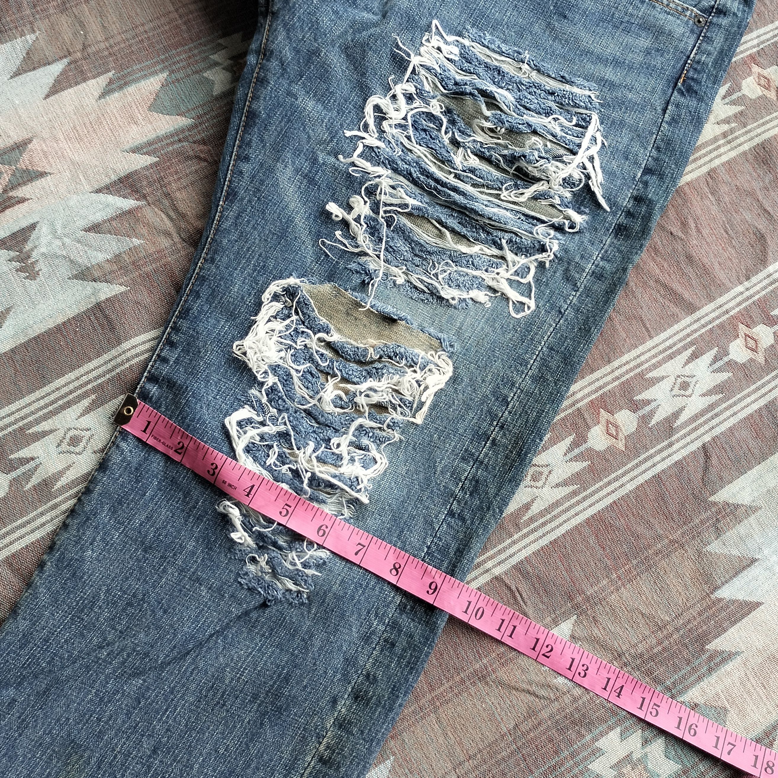 Bounty Hunter Bounty Hunter distressed denim Size US 34 / EU 50 - 14 Thumbnail