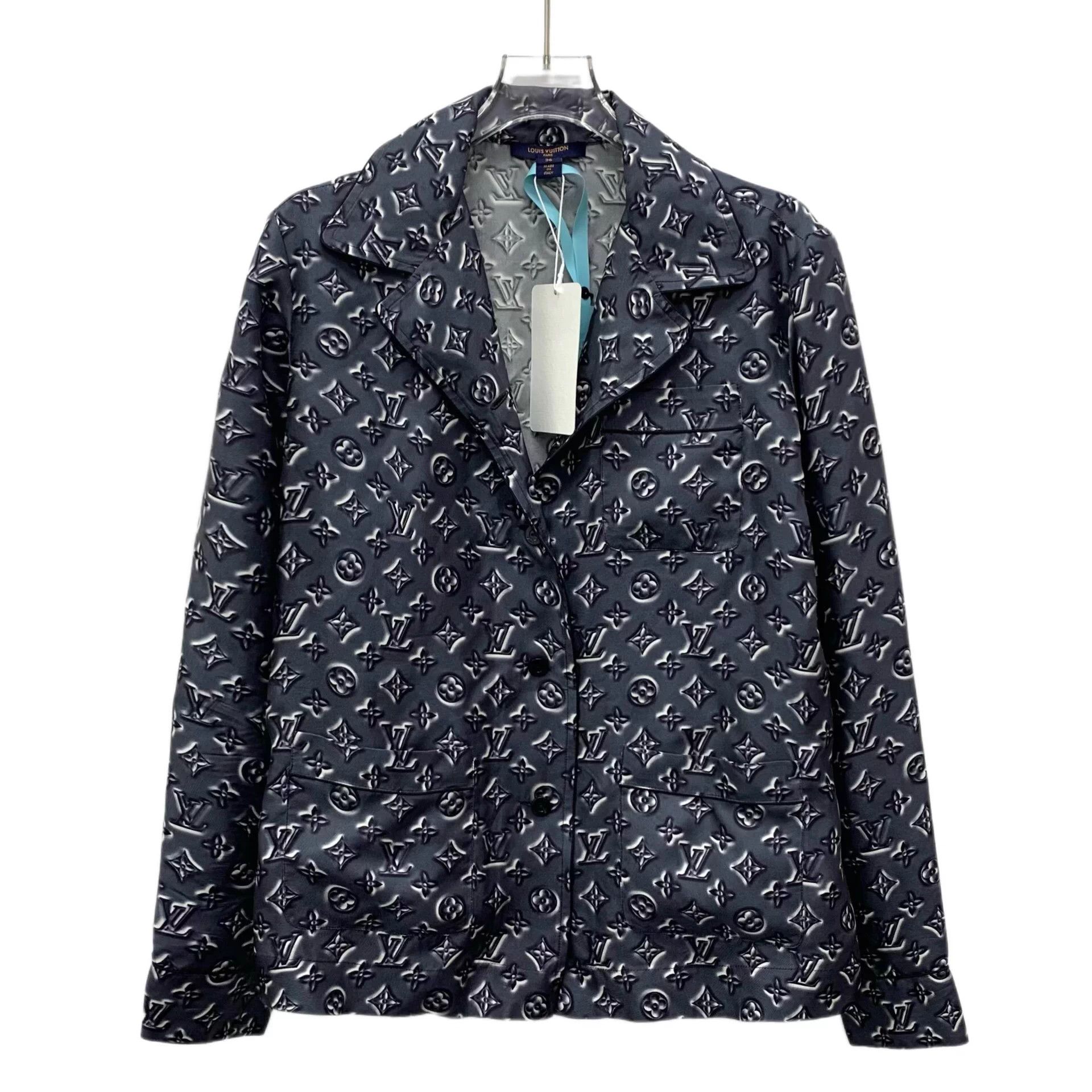 Louis Vuitton Louis Vuitton Monogram Silk Shirt XS Size US XS / EU 42 / 0 - 1 Thumbnail