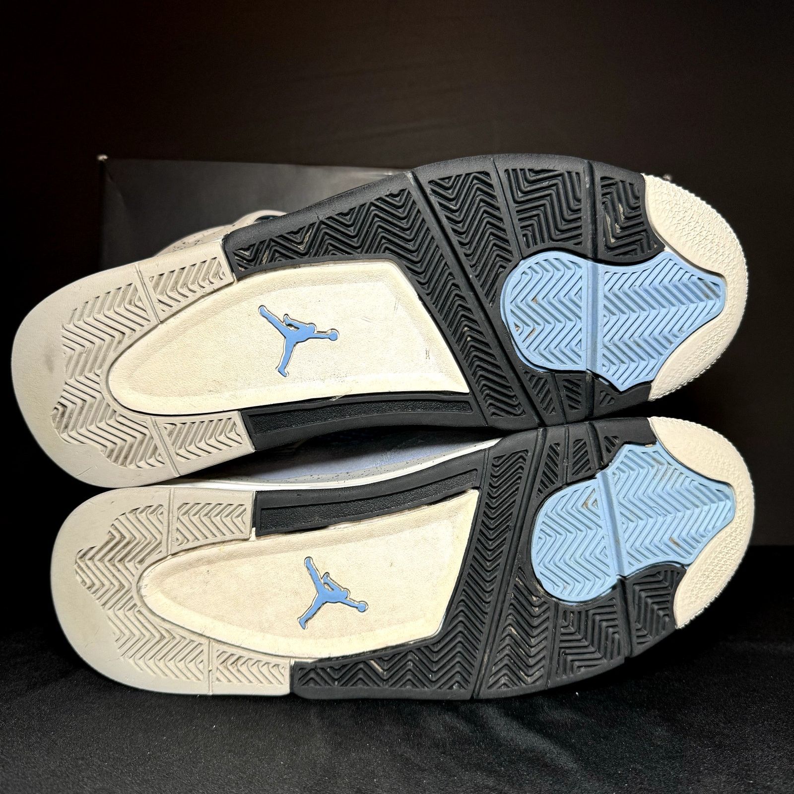 Jordan Brand × Nike Size 11 Nike Air Jordan 4 Retro University Blue Men's Shoes Size US 11 / EU 44 - 9 Thumbnail