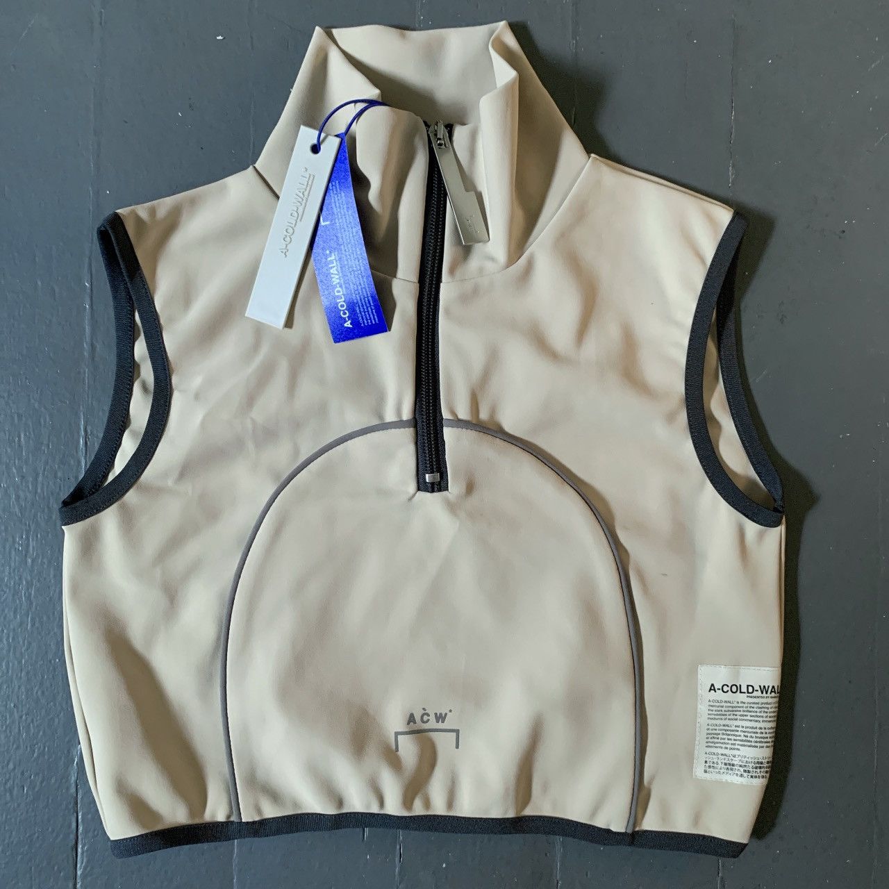 A-COLD-WALL* ACW cropped sleeveless athletic top, NWT - Size M Size M / US 6-8 / IT 42-44 - 1 Thumbnail