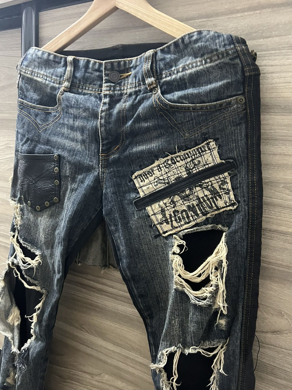 Other ALGONQUIN PUNK PANTS GOTHIC BONDAGE CLLASIC JEANS Size US 31 - 2 Thumbnail