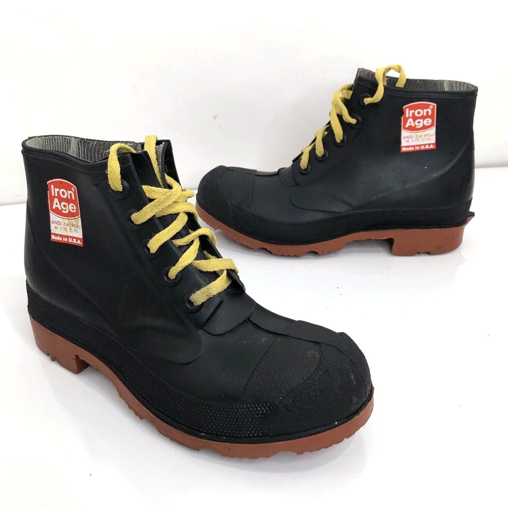 Vintage VINTAGE Iron Age Boots Mens 7 STEEL TOE Waterproof Rubber USA Black 1981 Leather? (note: Original had Silk upper; not allowed to add info) Size US 7 / EU 40 - 2 Thumbnail