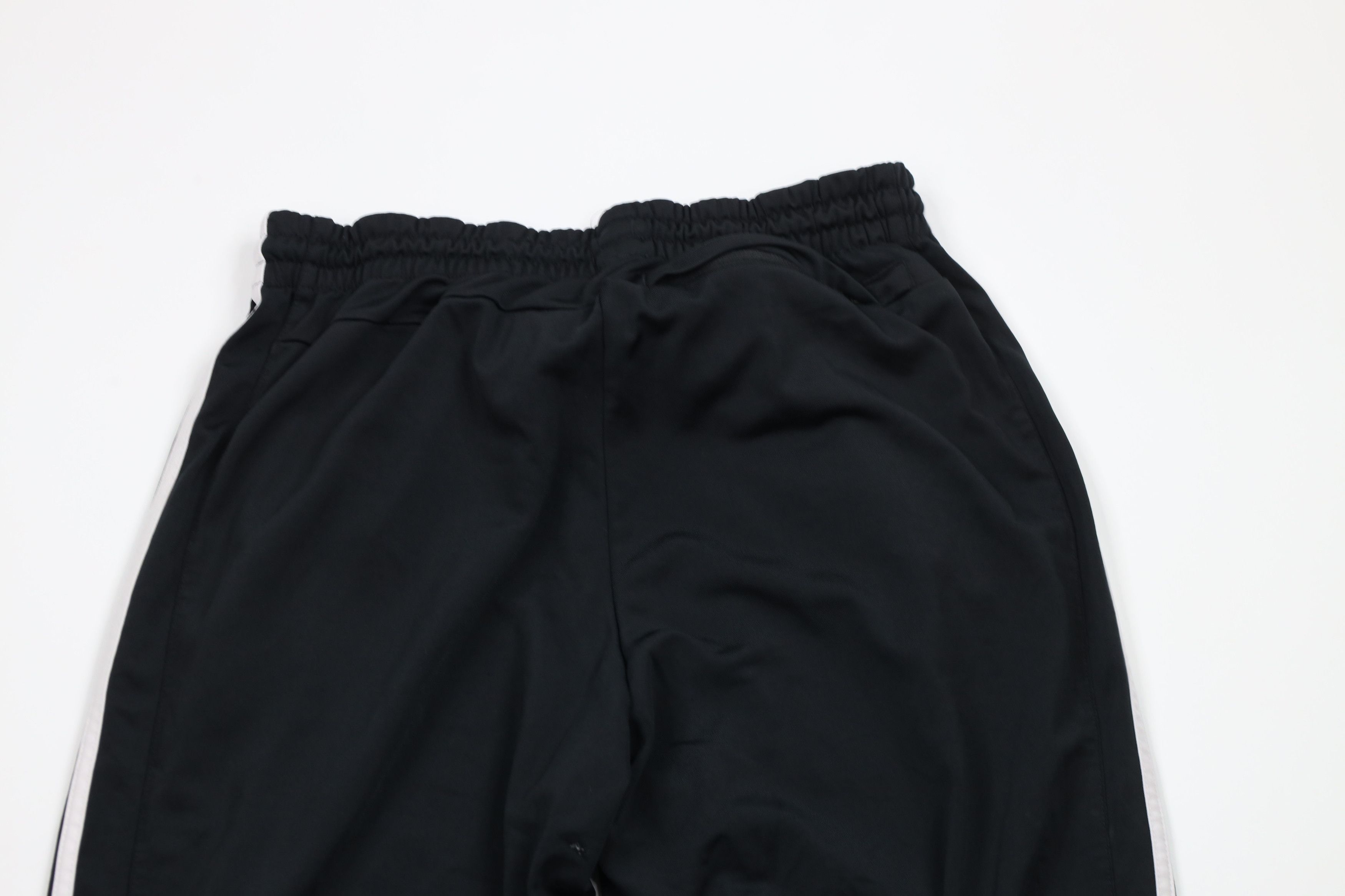 Adidas × Vintage Vintage Adidas Out Striped Tapered Leg Soccer Warm Up Pants Size US 34 / EU 50 - 10 Thumbnail