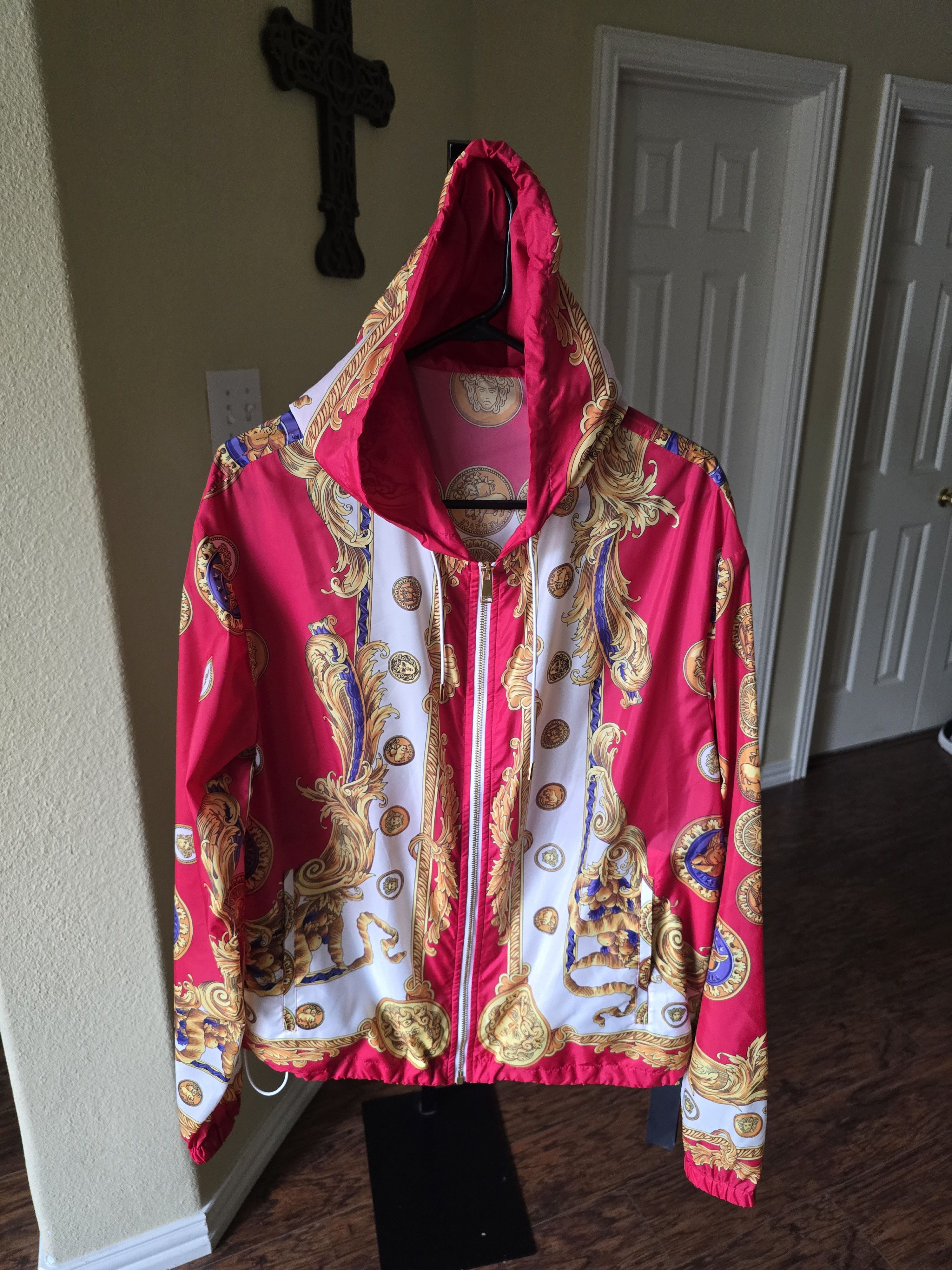 Versace Versace Baroque Print Red & White Zip Hoodie Size L NWT Size US L / EU 52-54 / 3 - 1 Thumbnail