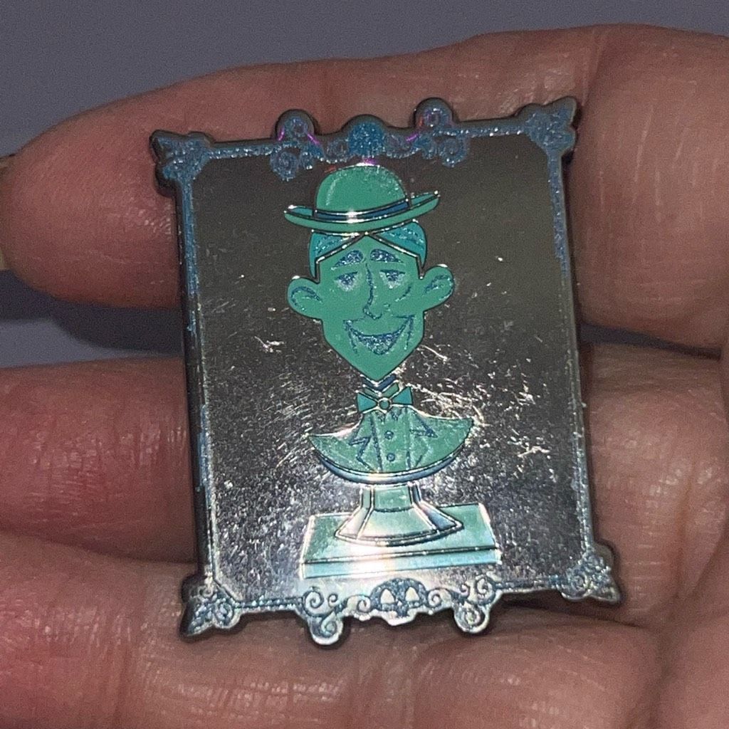 Disney Disney Parks DISNEY PIN HAUNTED MANSION SINGING BUST COUSIN Size ONE SIZE - 3 Thumbnail