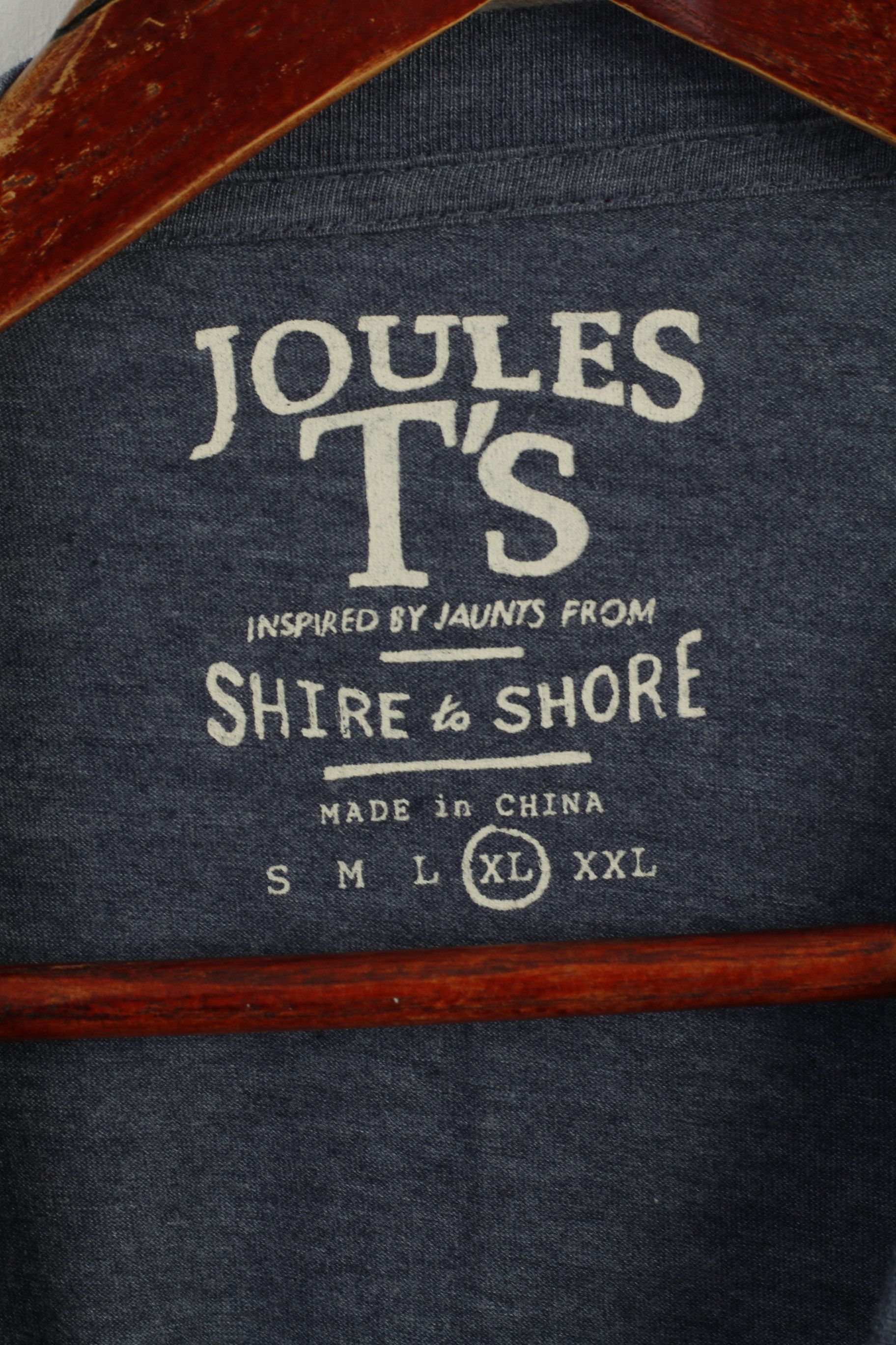 Vintage Joules Men XL Shirt Blue Cotton Inspired Santa 0509 Size US XL / EU 56 / 4 - 5 Thumbnail