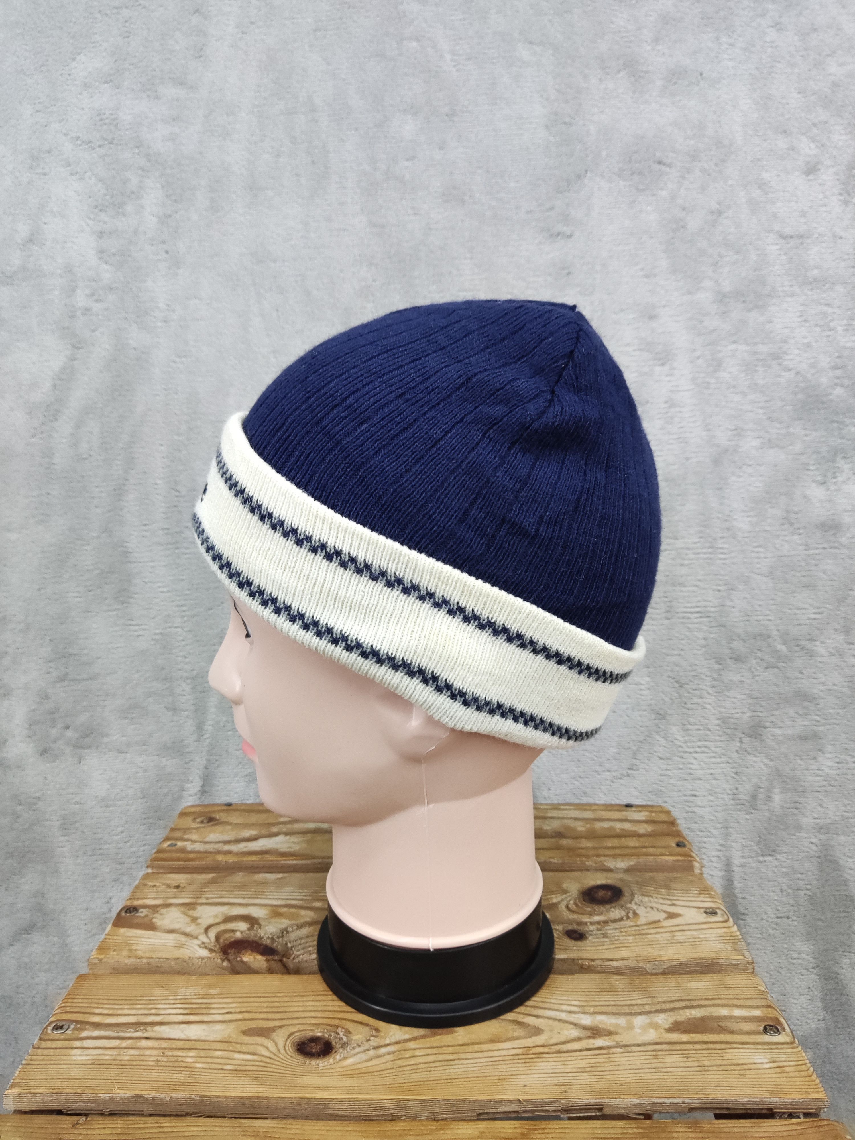 Ellesse × Vintage Vintage Ellesse Beanie Hat Size ONE SIZE - 3 Thumbnail
