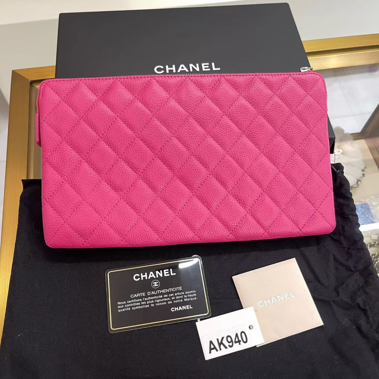 Chanel Chanel Litchi Cowhide Unused Clutch 26x12 AK940 Size ONE SIZE - 5 Thumbnail