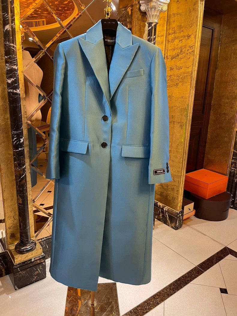 Versace Versace Dopamine color scheme, large and wide shoulder des Size M / US 6-8 / IT 42-44 - 3 Thumbnail