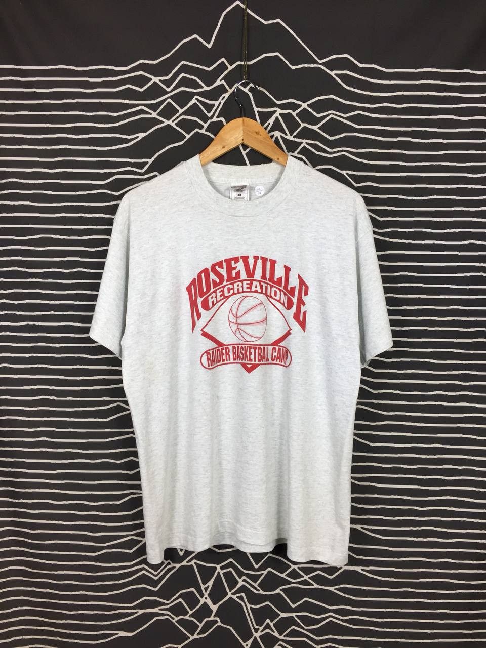 Fruit Of The Loom × Vintage Vtg 00s Roseville Recreation Raider Basketball Camp Tee Size US L / EU 52-54 / 3 - 1 Thumbnail