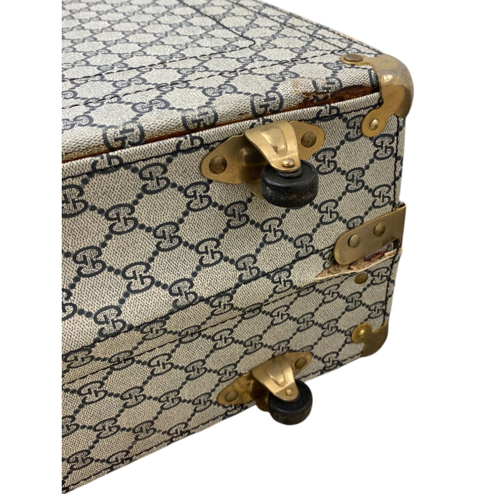 Gucci 1970s Monogram Webstripe Gray Suitcase Size ONE SIZE - 14 Thumbnail