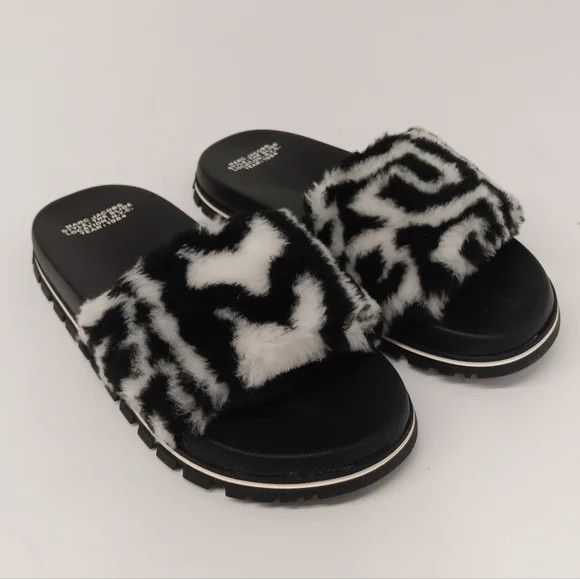 Marc Jacobs Marc Jacobs Women's "The Monogram Teddy Slide" - EU40/US10 Size US 10 / IT 40 - 2 Thumbnail