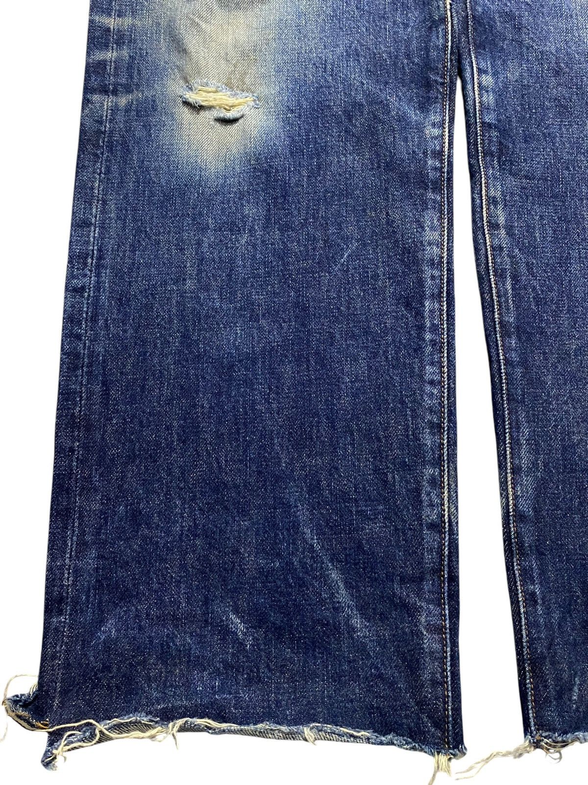 Vintage Vintage Calvin Klein Selvedge Mud Wash Distressed Loose Jean Size US 32 / EU 48 - 7 Thumbnail