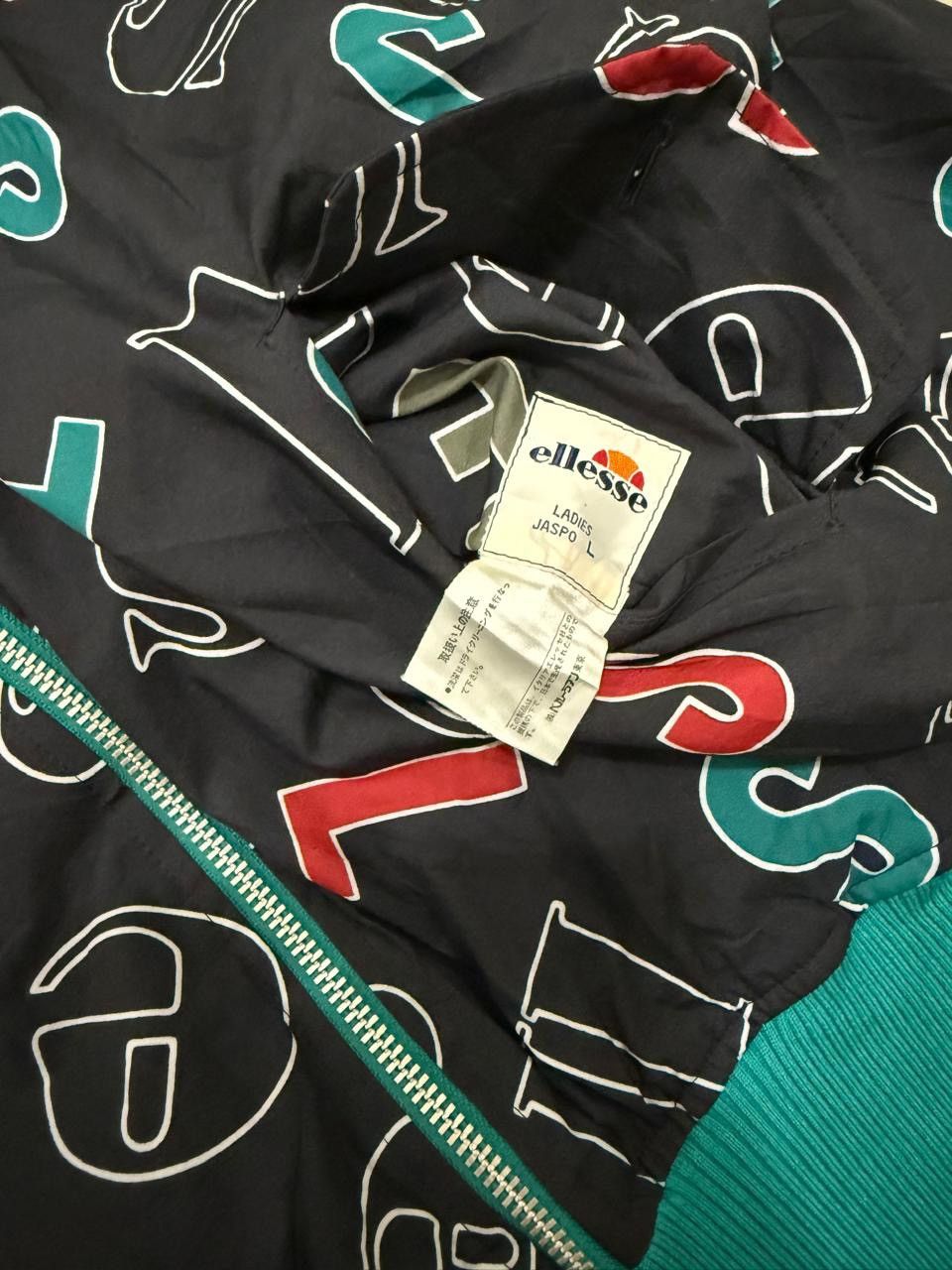 Ellesse Jacket Bomber ellesse reversible Ladies Size L / US 10 / IT 46 - 4 Thumbnail