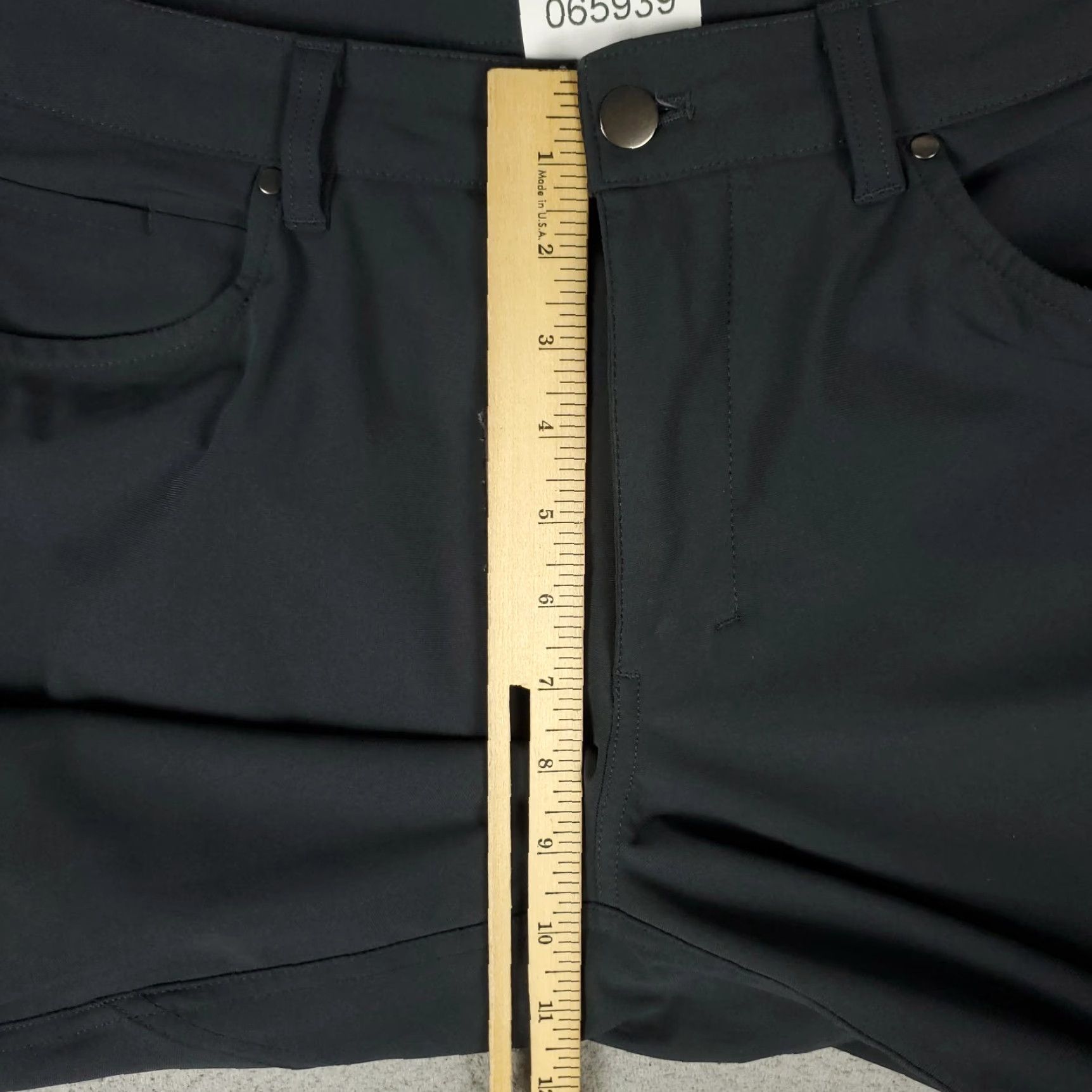 Lululemon Lululemon Pants Mens 34x32 Gray Commission Straight 5 Pocket Chino Trousers Size US 34 / EU 50 - 4 Thumbnail