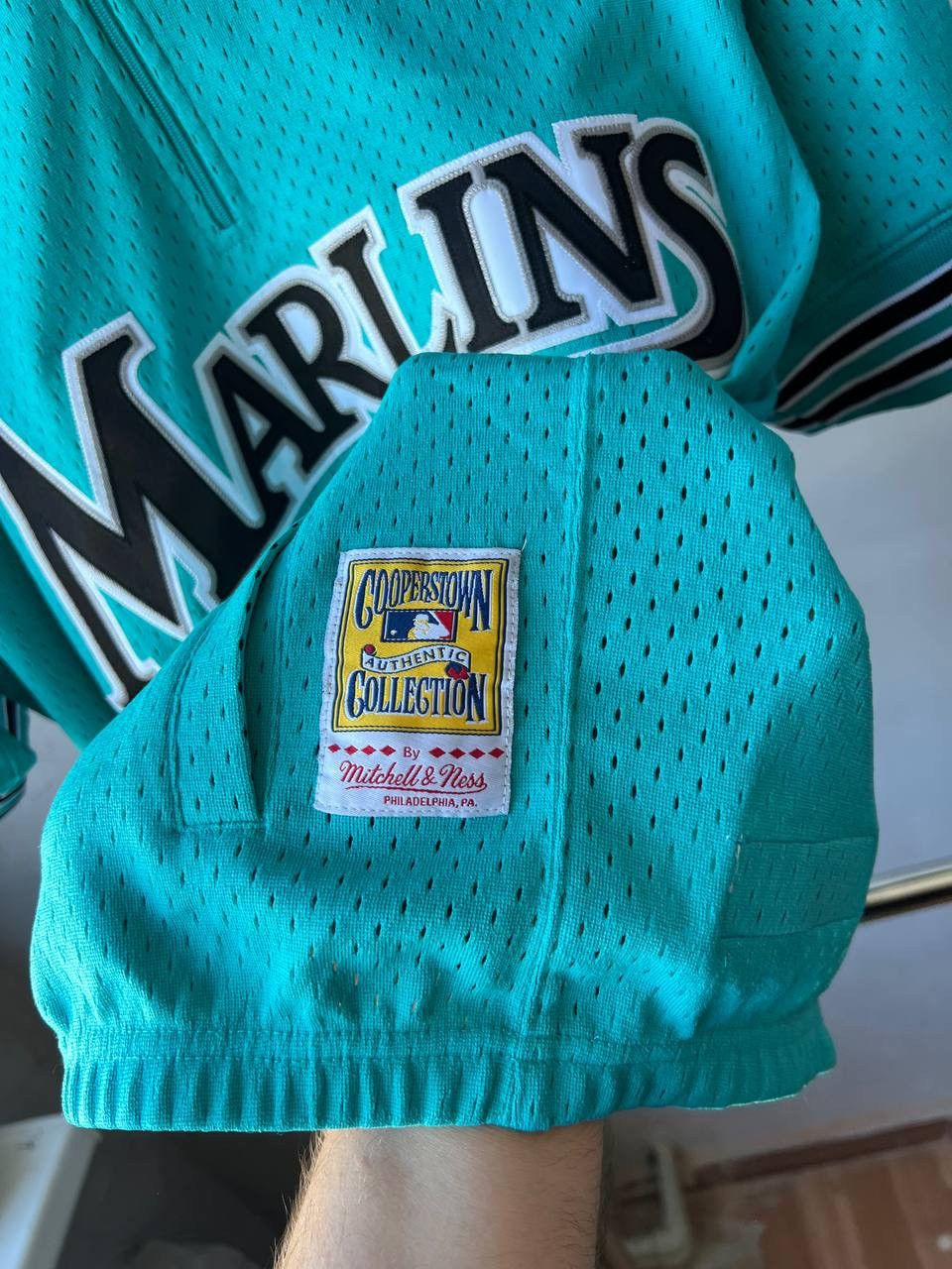 Mitchell & Ness RARE 1995 RETRO FLORIDA MARLINS #8 ANDRE DAWSON MLB SHIRT M Size US M / EU 48-50 / 2 - 7 Thumbnail