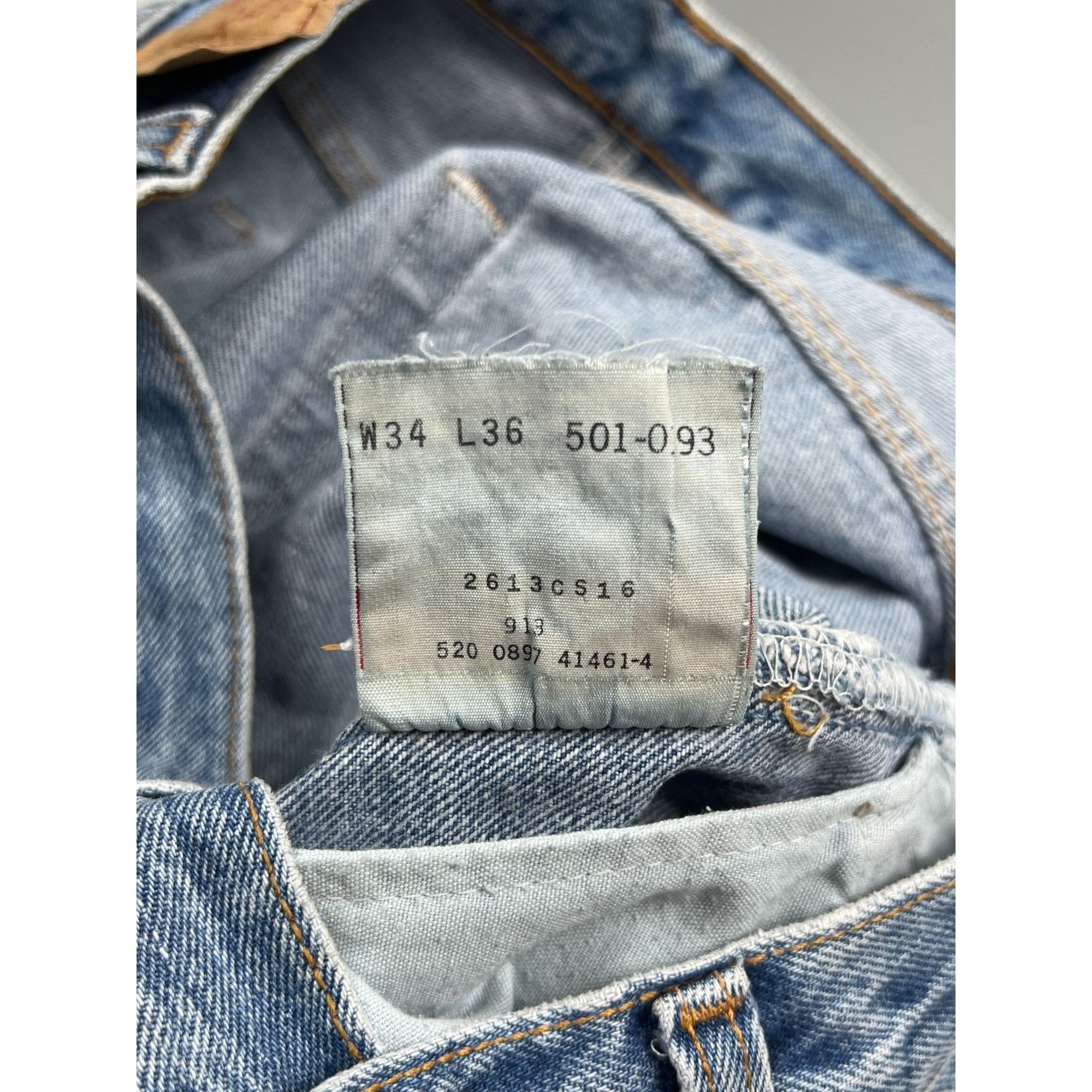 Levi's Levi’s 501 Light Wash Denim Jeans Pants (Y0889) Size US 34 / EU 50 - 8 Thumbnail