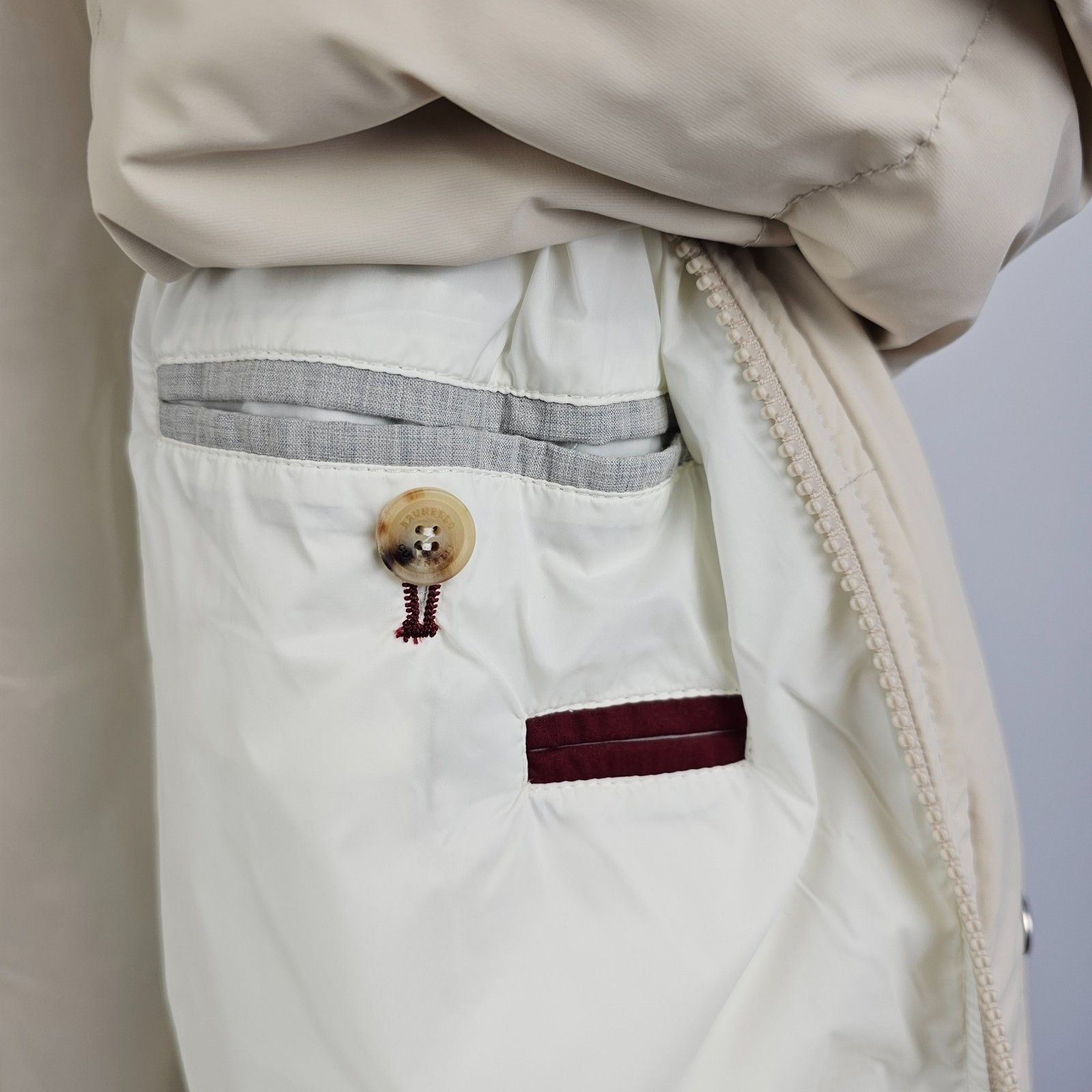 Brunello Cucinelli BRUNELLO CUCINELLI Beige Down Jacket New & Authentic Size XX Size US XXL / EU 58 / 5 - 7 Thumbnail