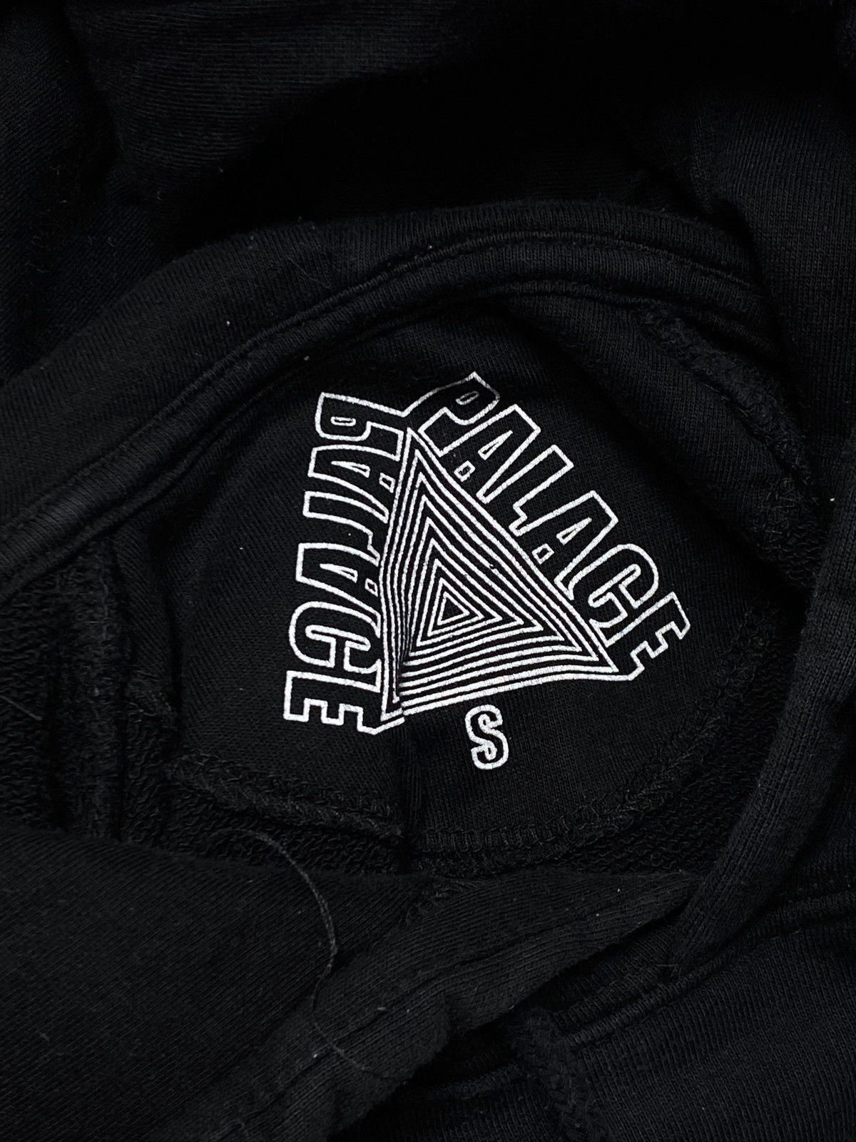 Palace 00s Vintage PALACE Velvet Logo Black Hoodie Skater Y2k Size US S / EU 44-46 / 1 - 6 Thumbnail