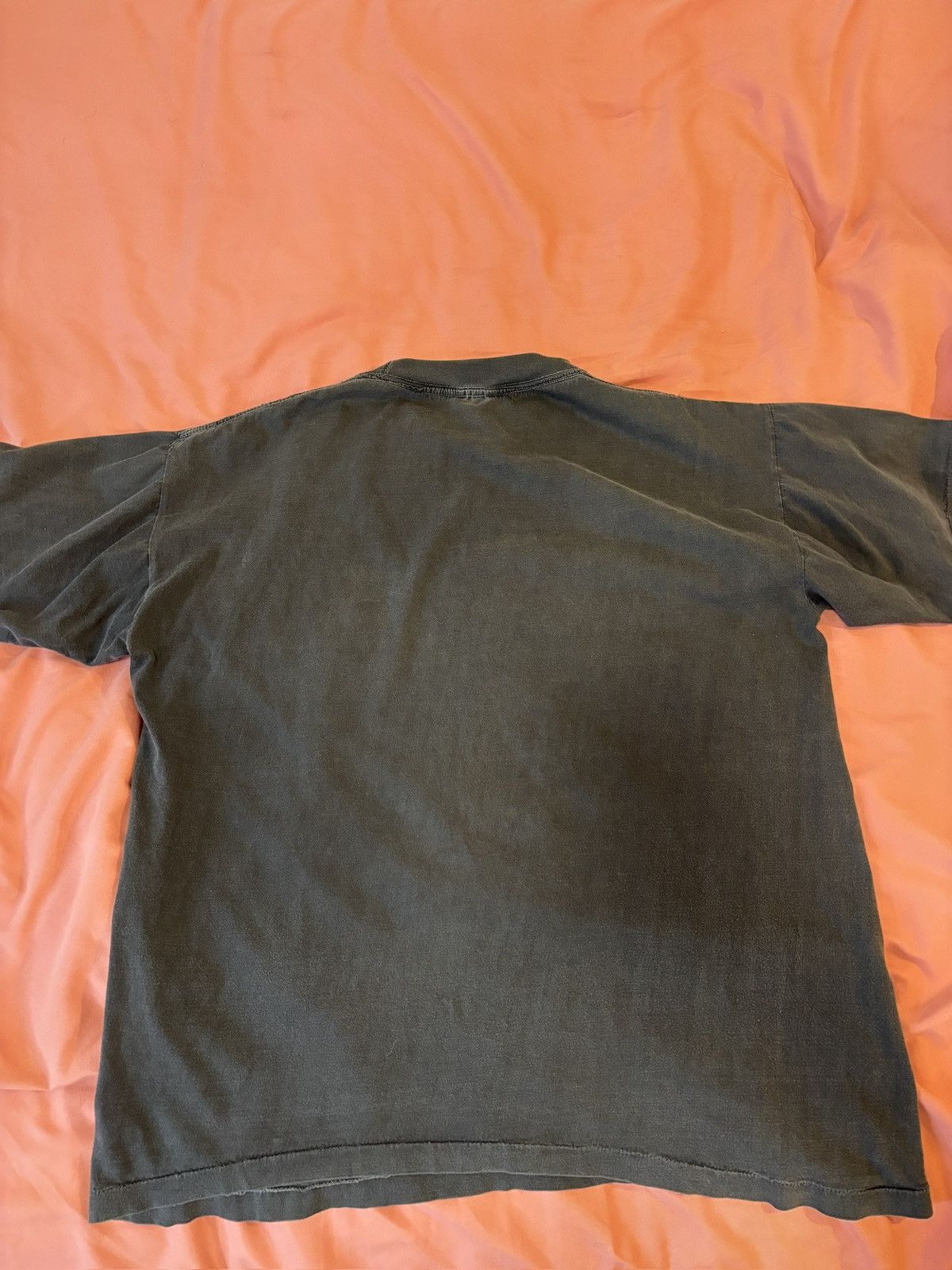Vintage Vintage 80s Pink Floyd the wall faded black tee size medium Size US M / EU 48-50 / 2 - 6 Thumbnail