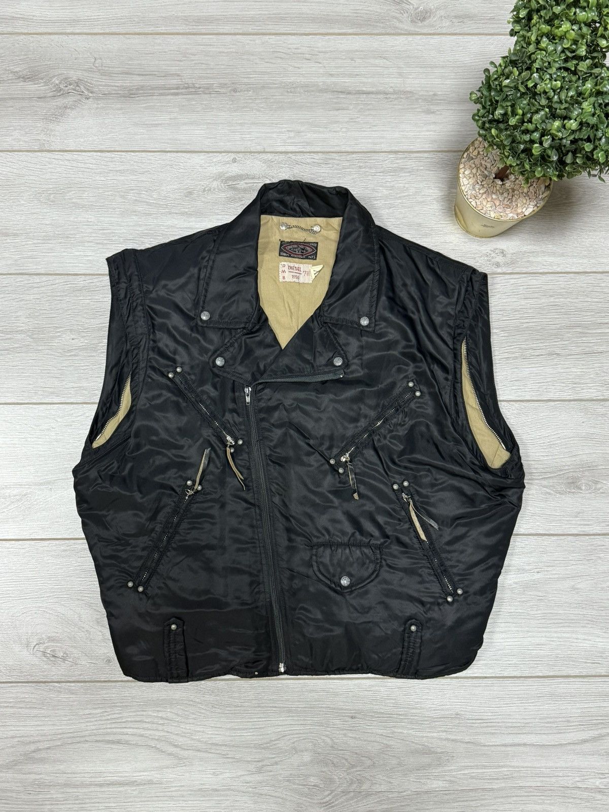 Diesel Diesel 90s Italy vintage biker moto vest sleveless zip Size US XL / EU 56 / 4 - 1 Thumbnail