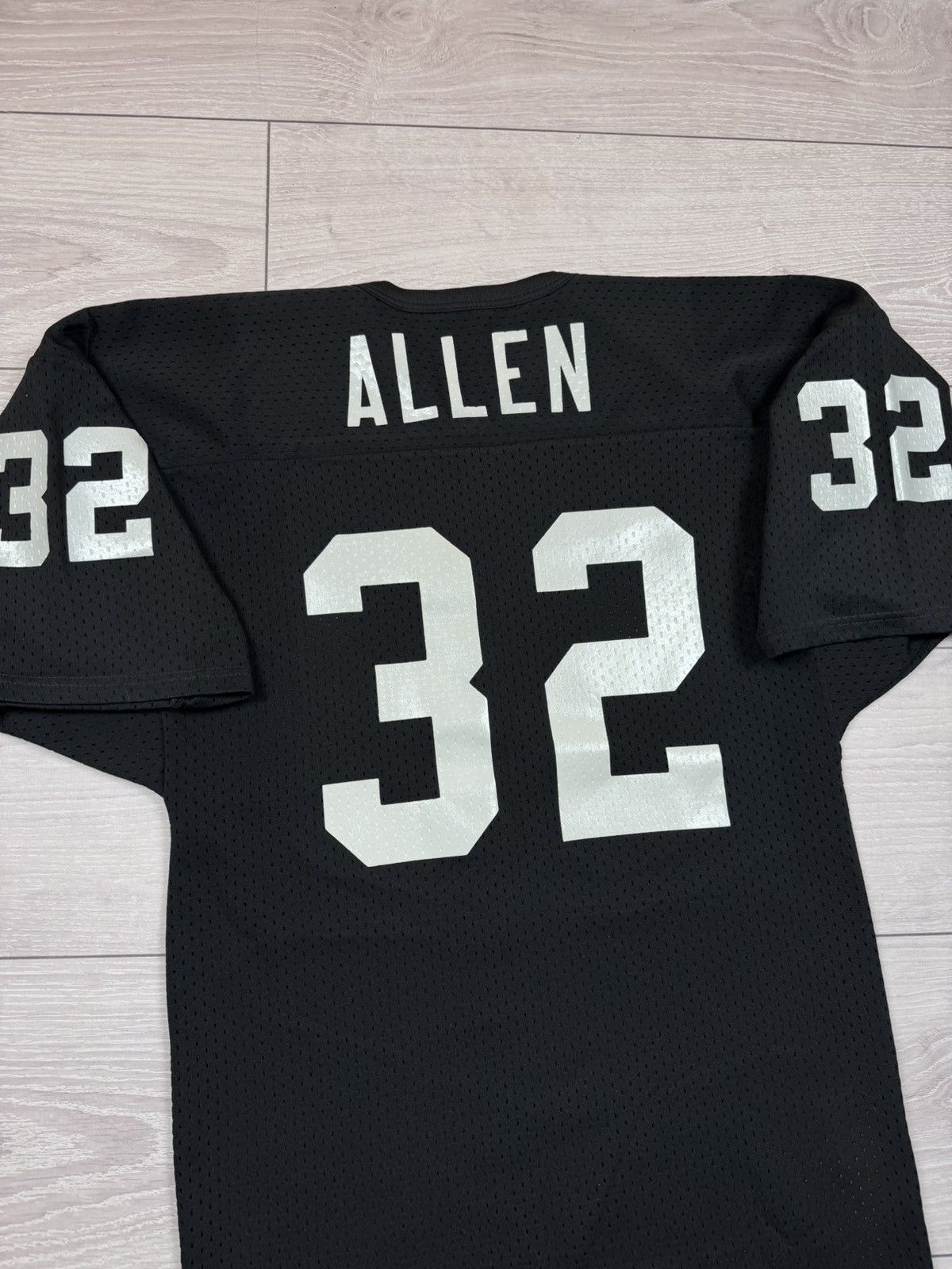 NFL × Vintage Vintage Los Angeles Raiders Marcus Allen 32 Jersey M sz Size US M / EU 48-50 / 2 - 5 Thumbnail