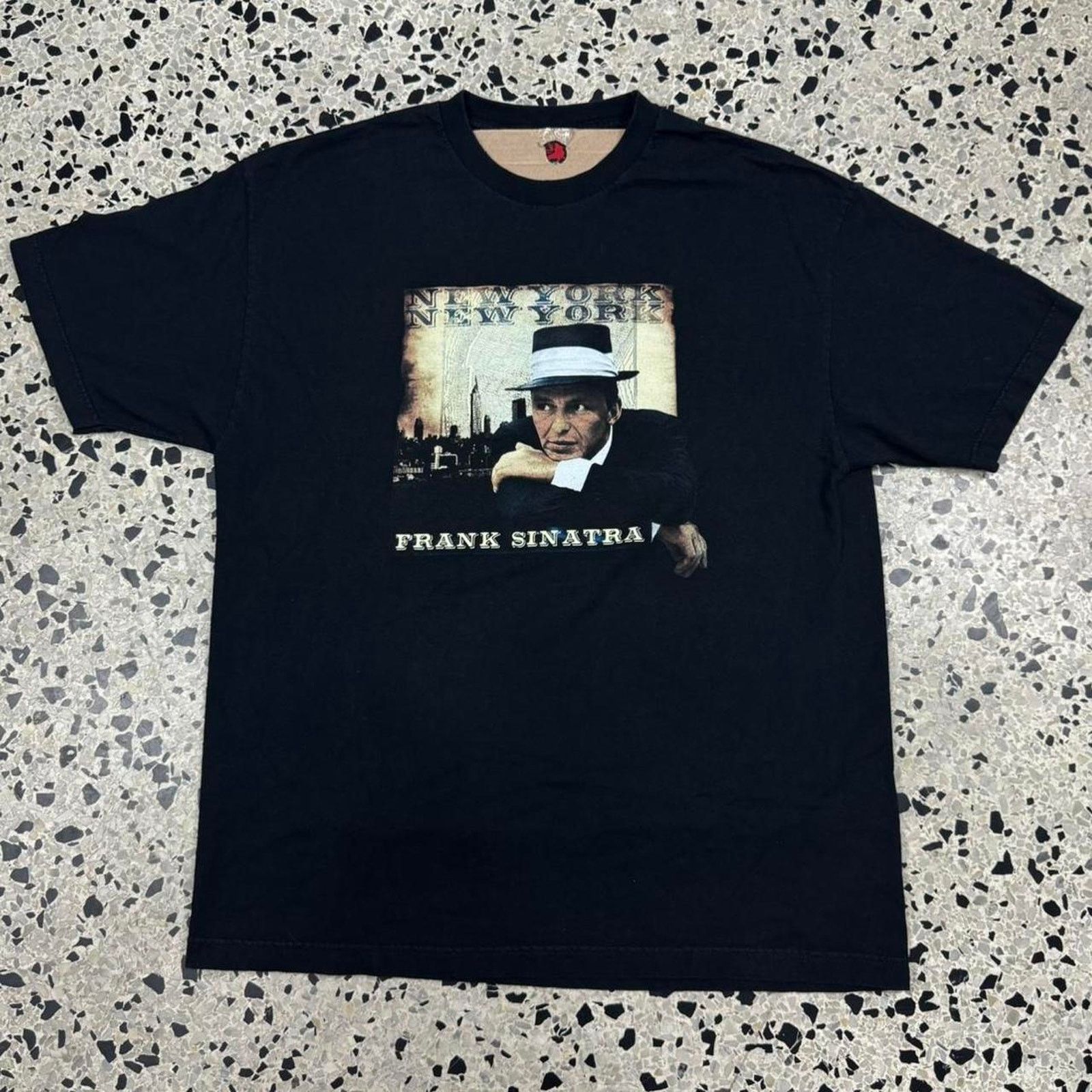 Vintage × Zion Rootswear VINTAGE Y2K ZION FRANK SINATRA NEW YORK FACE TEE: Size US XL / EU 56 / 4 - 1 Thumbnail