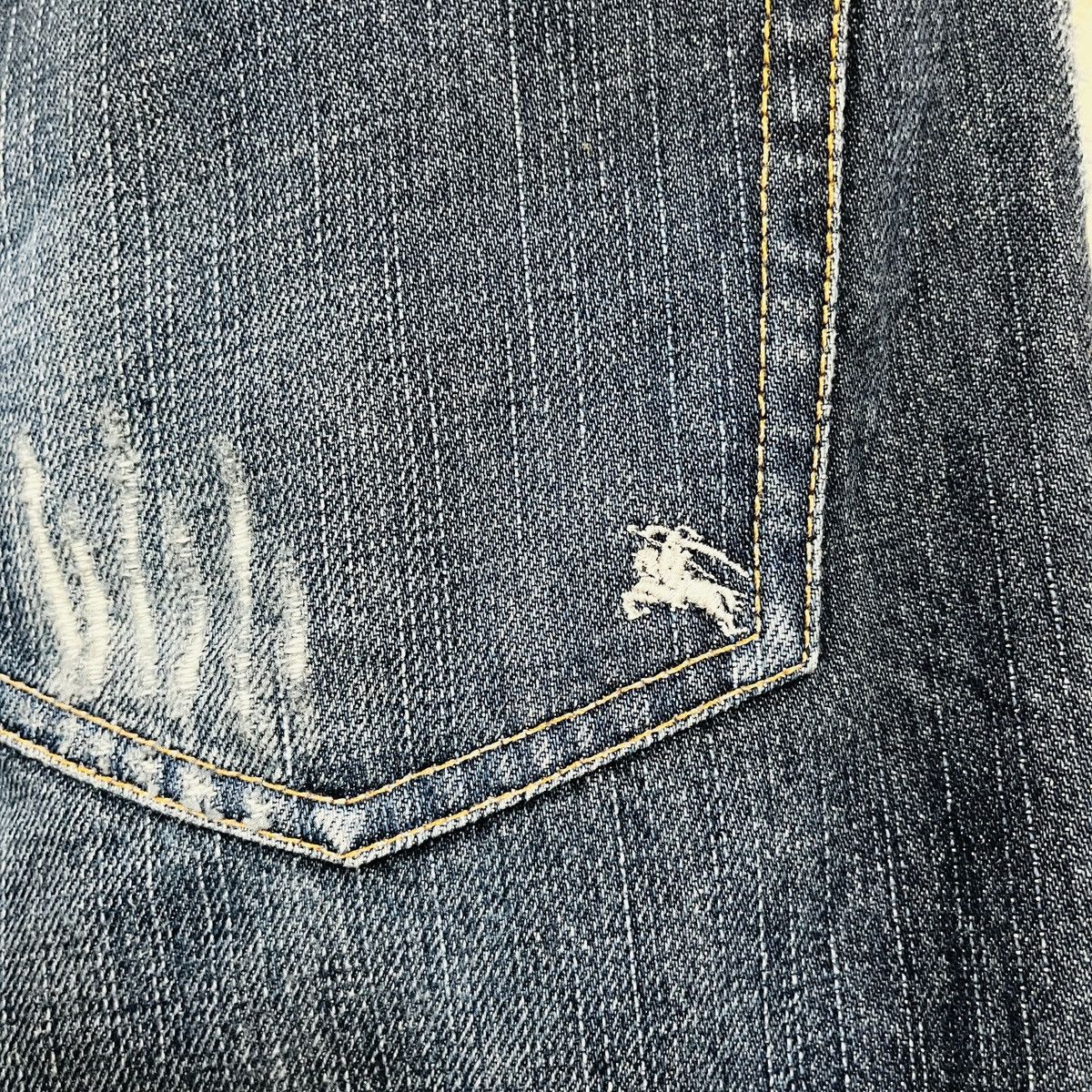 Black Label × Burberry × Vintage Burberry Black Label Distressed Denim Jeans Size US 34 / EU 50 - 14 Thumbnail