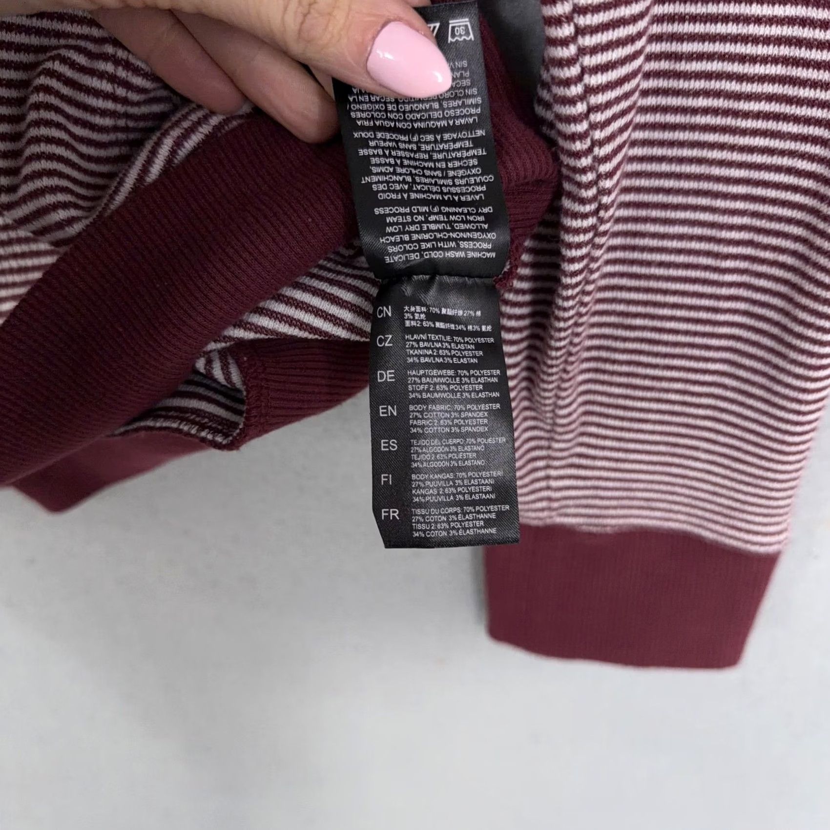 KangaROOS Kuhl Hoodie Womens Small Striped Knit Pullover Red Kangaroo Pocket Logo Casual Activewear Fall Mens Womens Girls Size S / US 4 / IT 40 - 6 Thumbnail