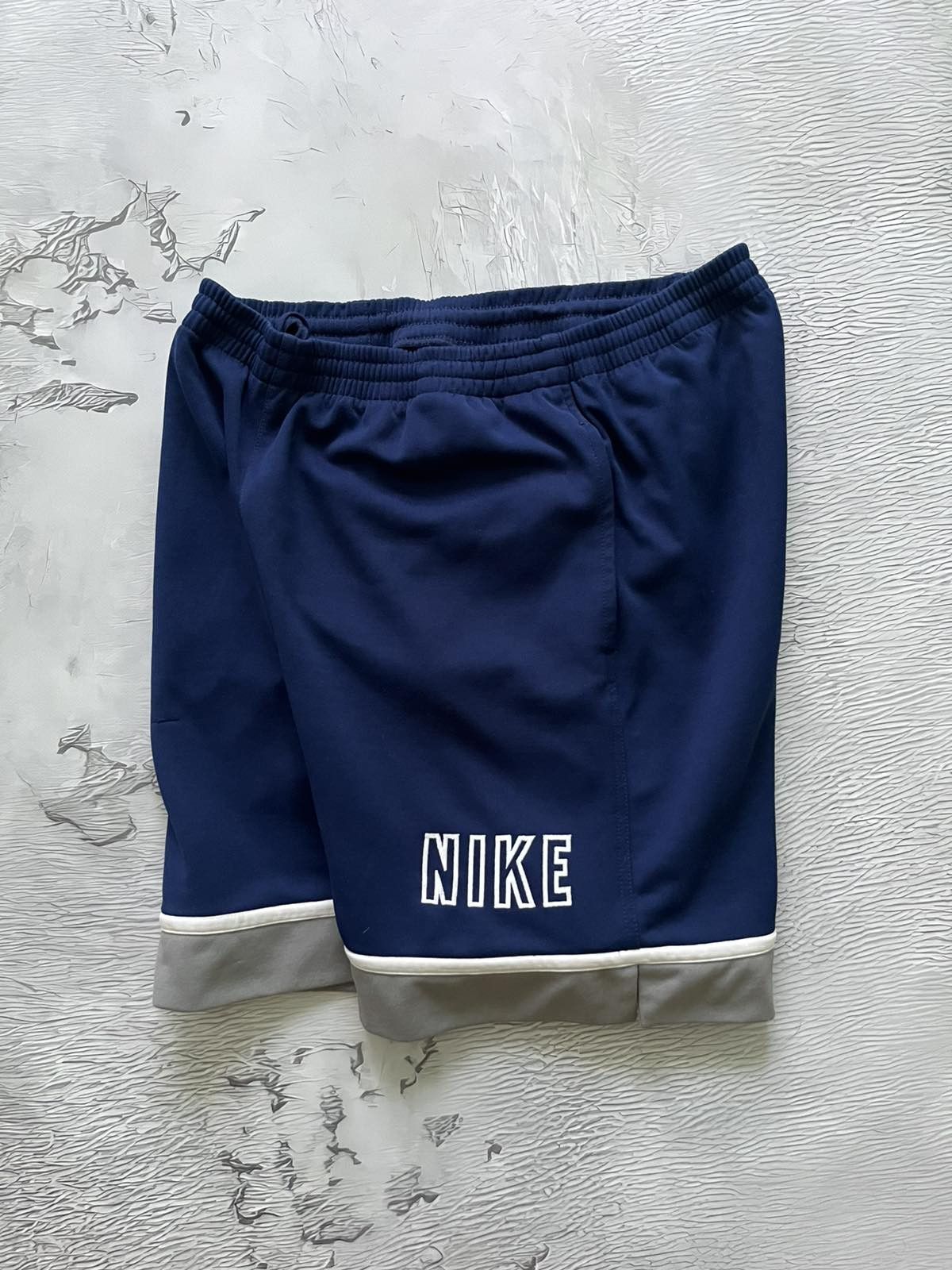 Nike Y2K Nike Streetwear Vintage Shorts Blue Size US 33 - 1 Thumbnail