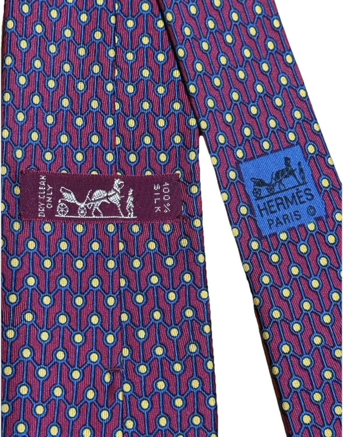 Hermès Paris Necktie Tie 7024 TA Burgundy Geometric Silk Tie