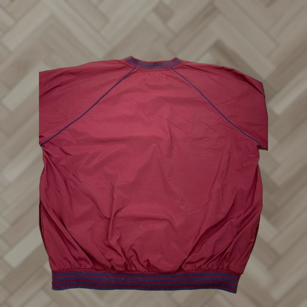 Izod VTG IZOD Pullover Windbreaker Sz L Red V Neck Long Sleeve Golf Distress #2355 Size US L / EU 52-54 / 3 - 1 Thumbnail