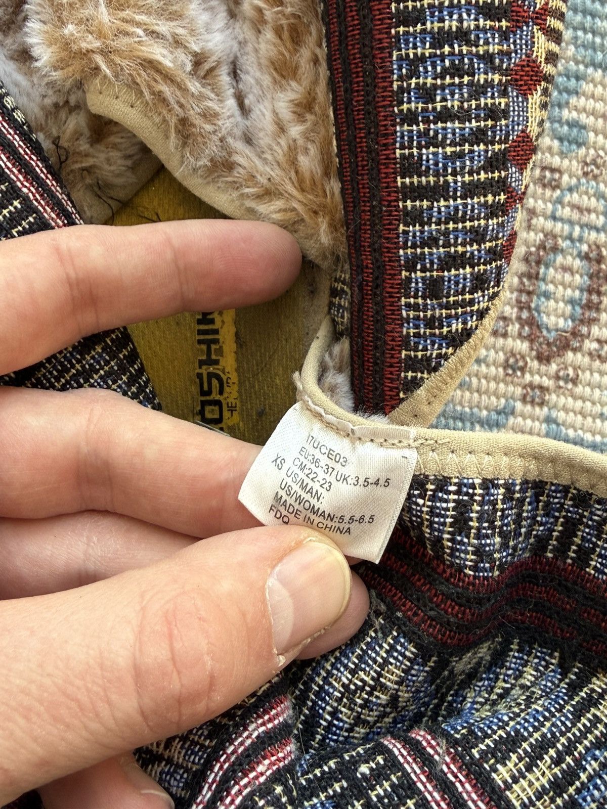 Vibram Furoshiki Vibram Fivefinger Fur Lapland Shoes Size 36-37 Size US 6.5 / IT 36.5 - 7 Thumbnail